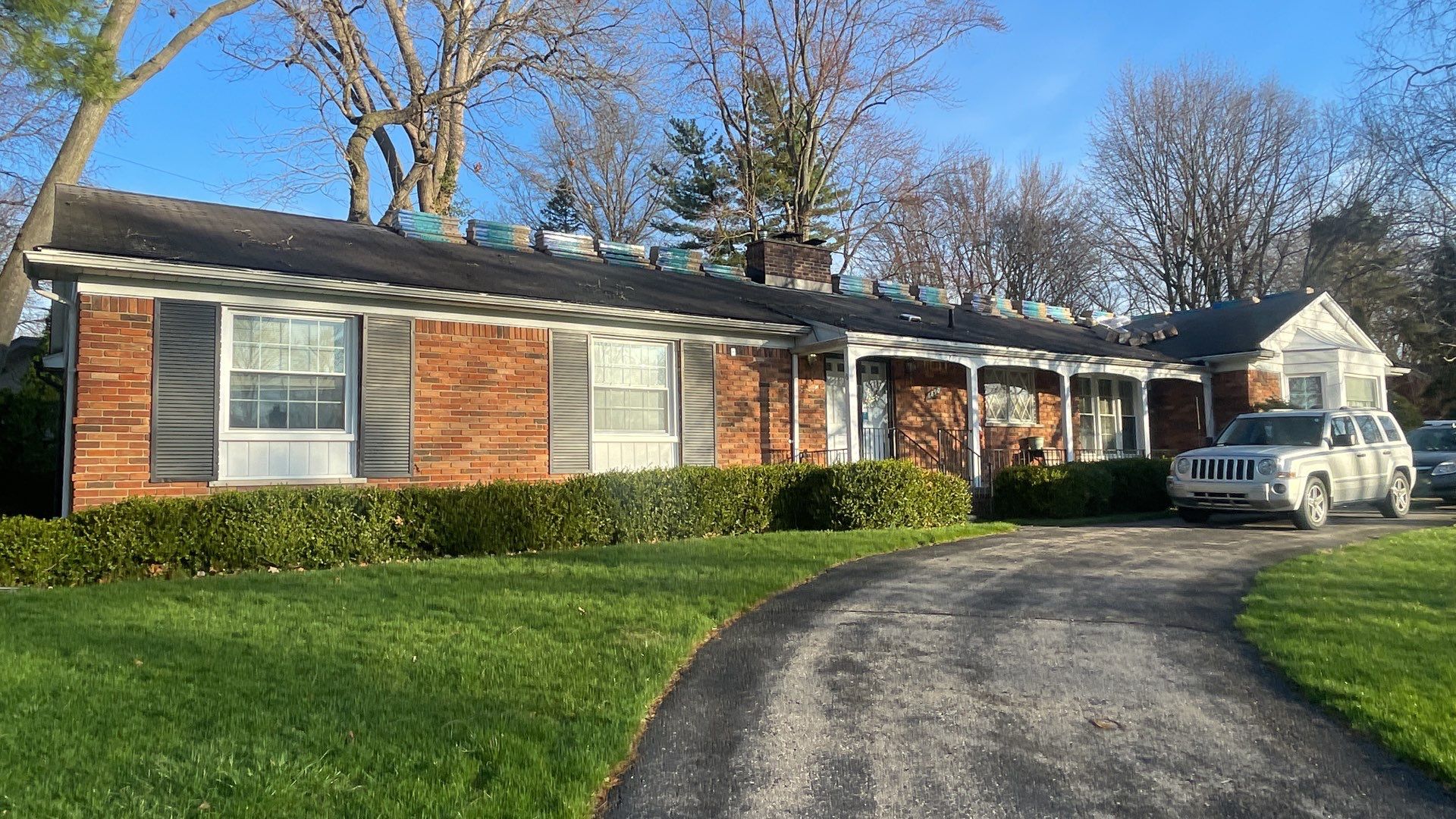 Roof Replacement using CertainTeed Landmark by 180 Contractors