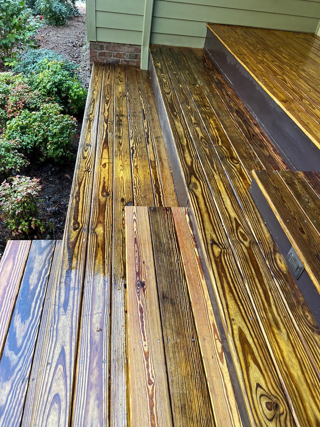 Coated Deck using Wood Sealant by DuraSeal