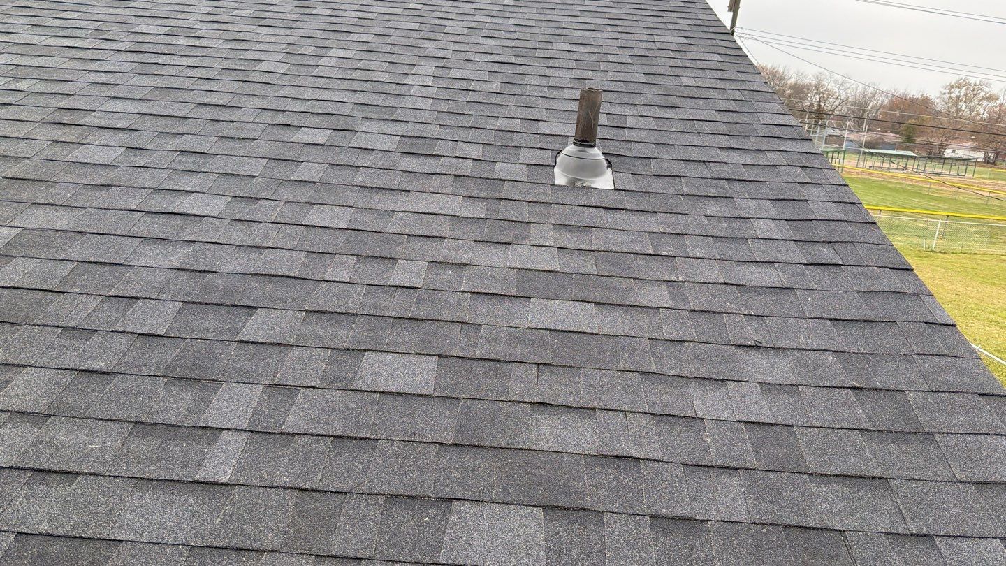 Roof Replacement using Owens Corning Onyx Black by 180 Contractors