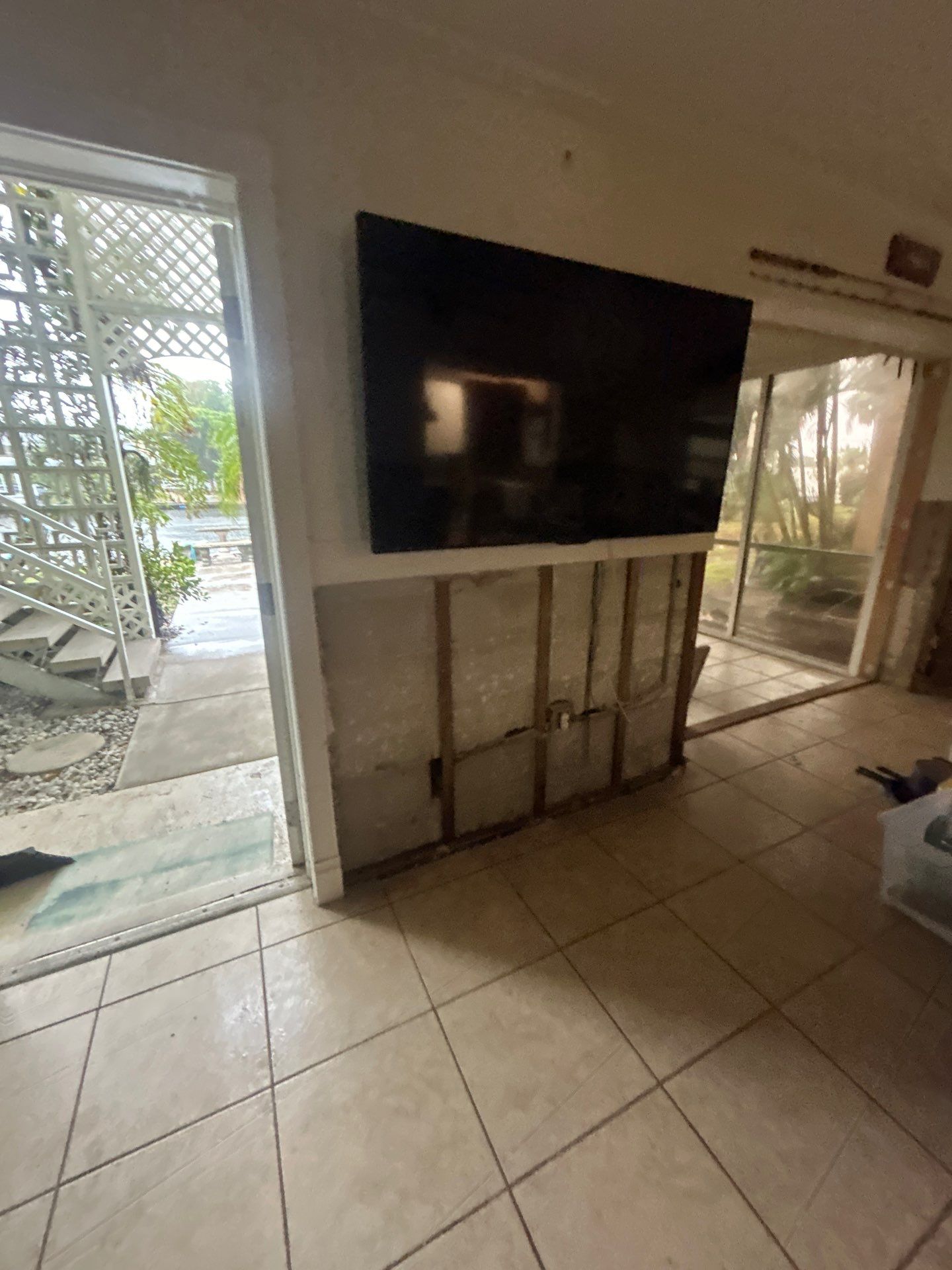 Bradenton Water Damage Repair by Ampm Restoration Services 