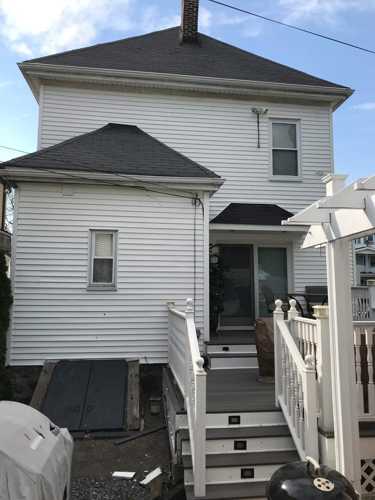 Siding Installation using CertainTeed by UBrothers Construction