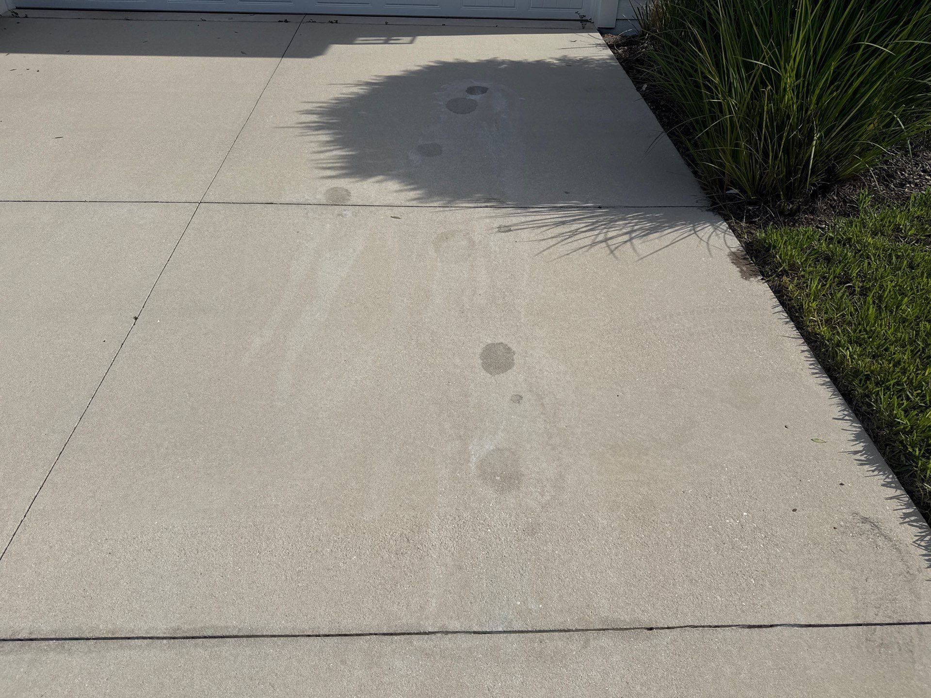 🛠️ Oil Stain Removal – Indigo Community, Lakewood Ranch, FL by Sunshine AquaWash