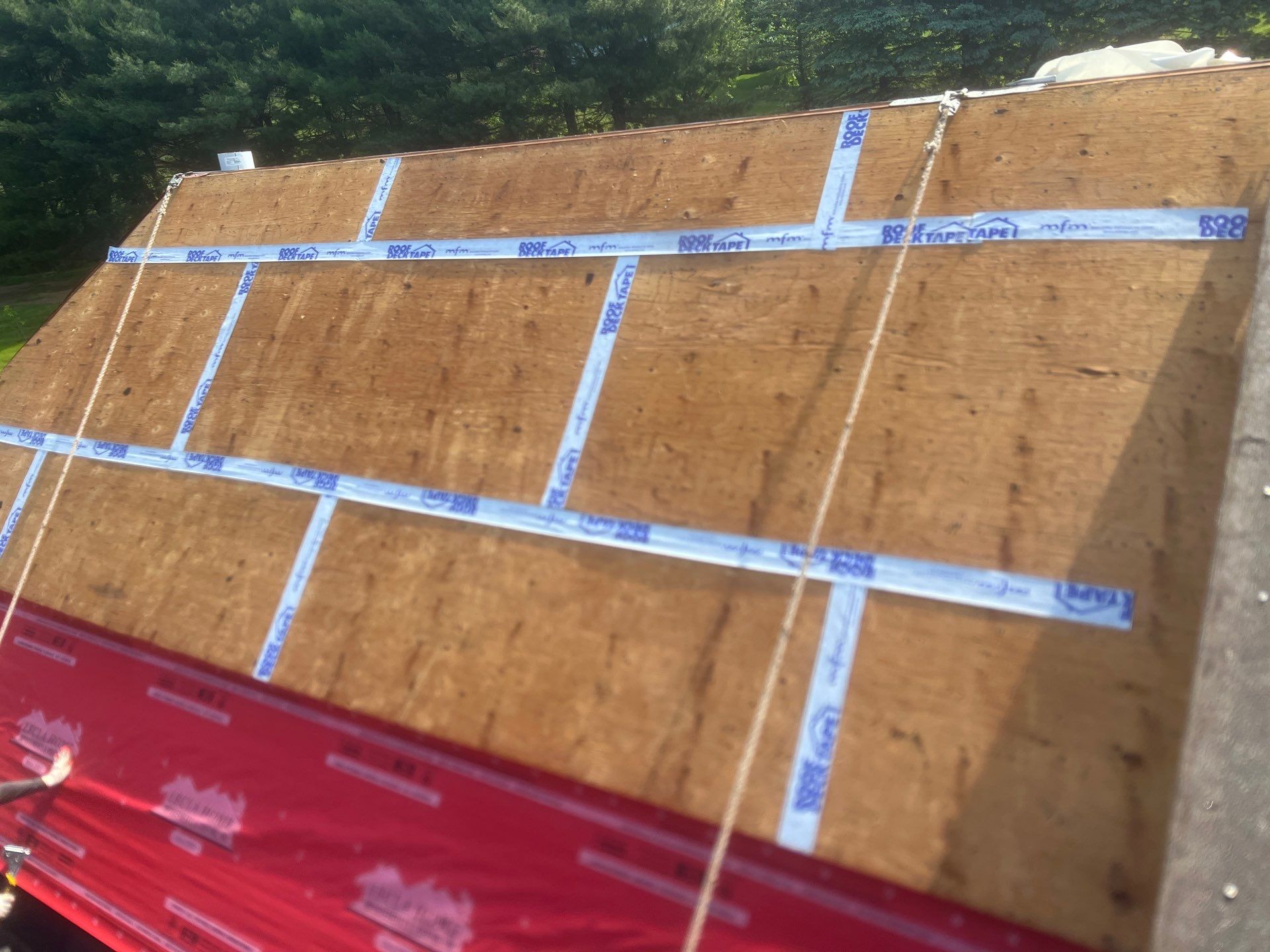 Full Roof Replacement by Lecla Home Improvements and Roofing INC