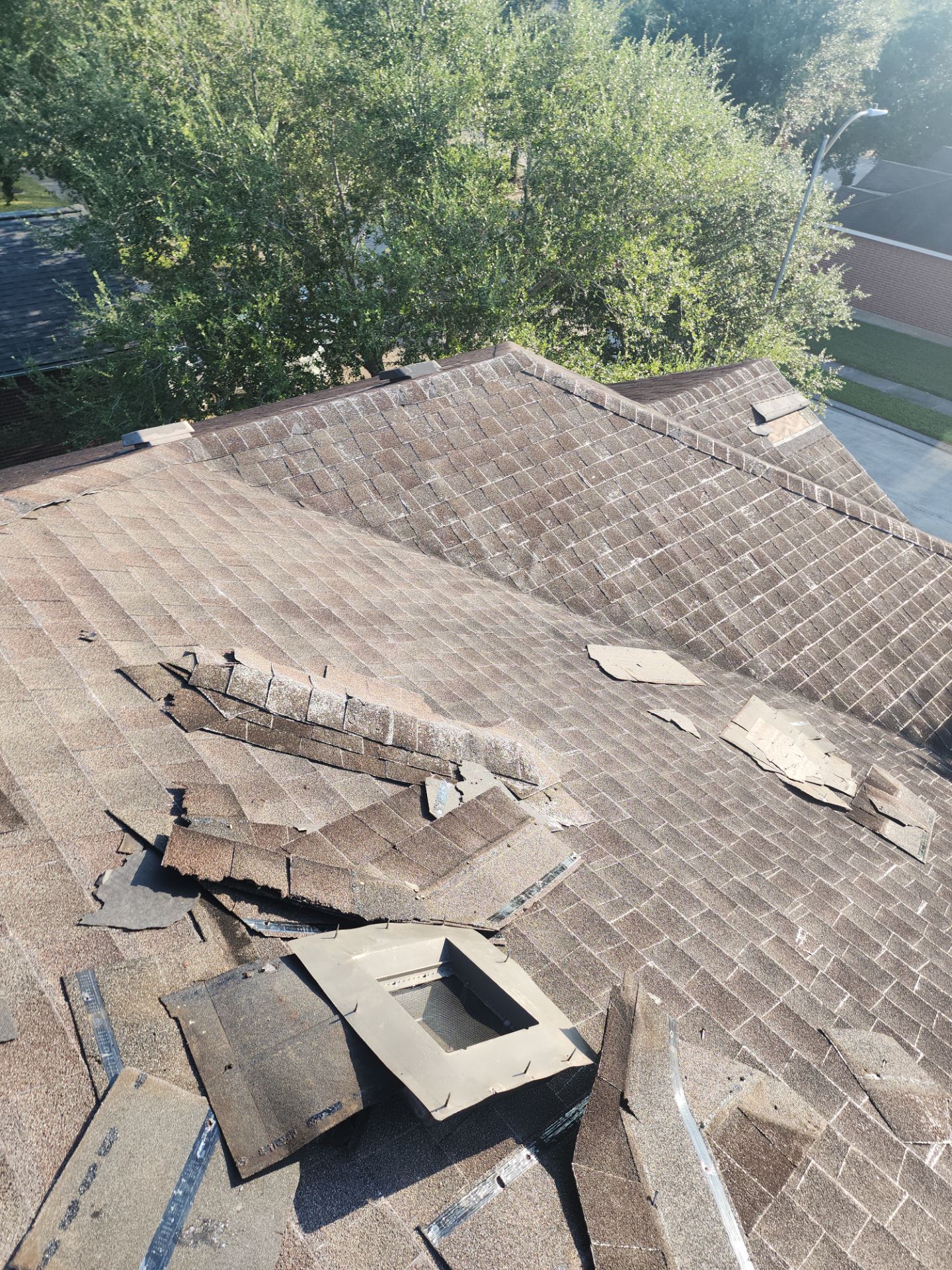 Residential Roofing Installation using Owen's Corning Duration (Lifetime) Shingles by Roof Repair Company