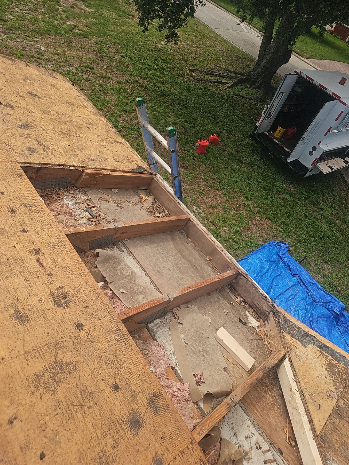 Project in St. Petersburg 33705 by Mitchell Roofing Company LLC 