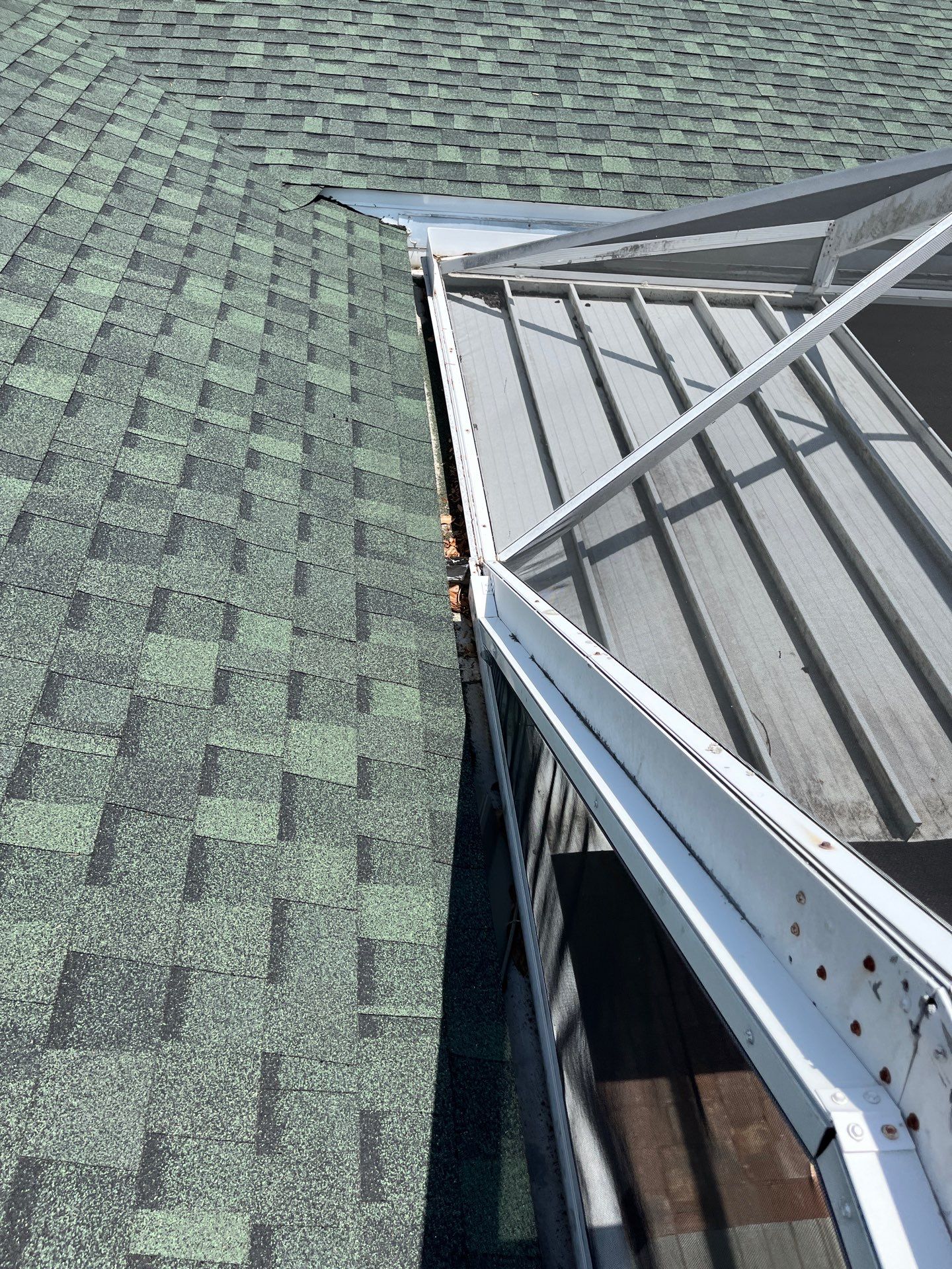 Replace gutter using Leaf Guard in Cape Coral FL by Gutter Professors