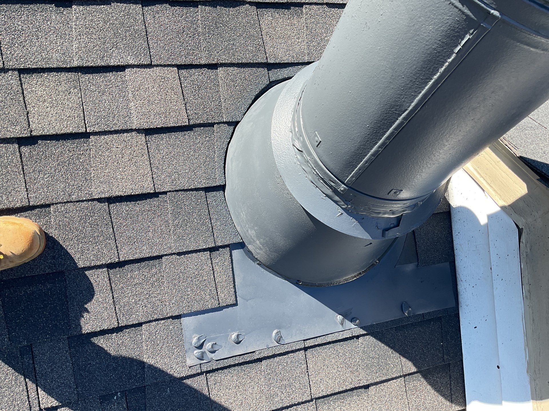 Burke CertainTeed Landmark Pro Roof in Max Def Espresso by RM Banning, Inc.