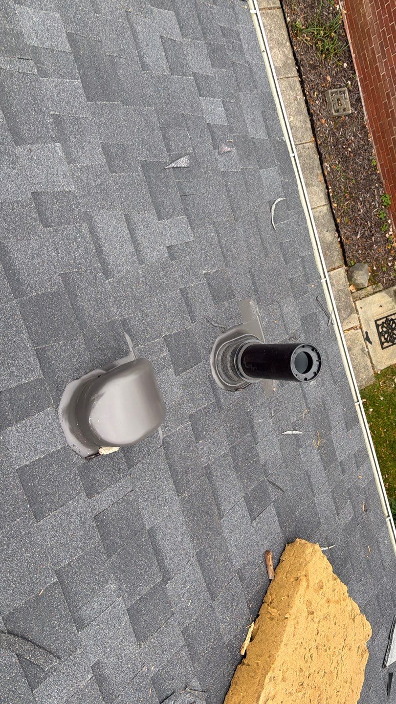 Roof Replacement using Owens Corning Onyx Black by 180 Contractors