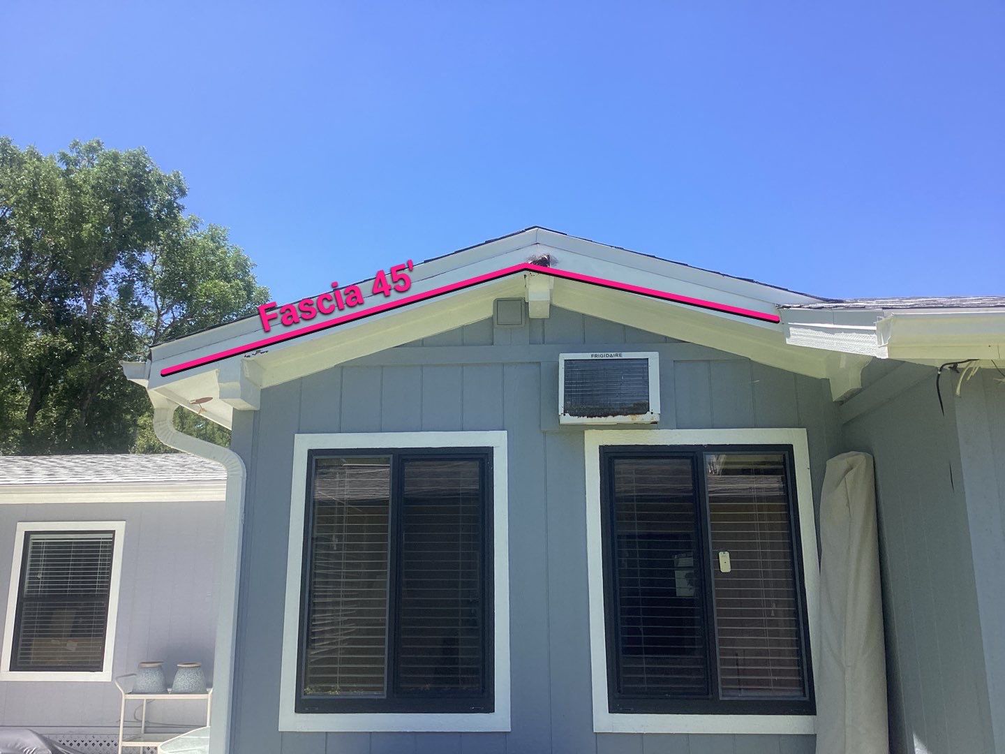 6 Inch Seamless Gutters using K-Style Gutters by Gutter Professors