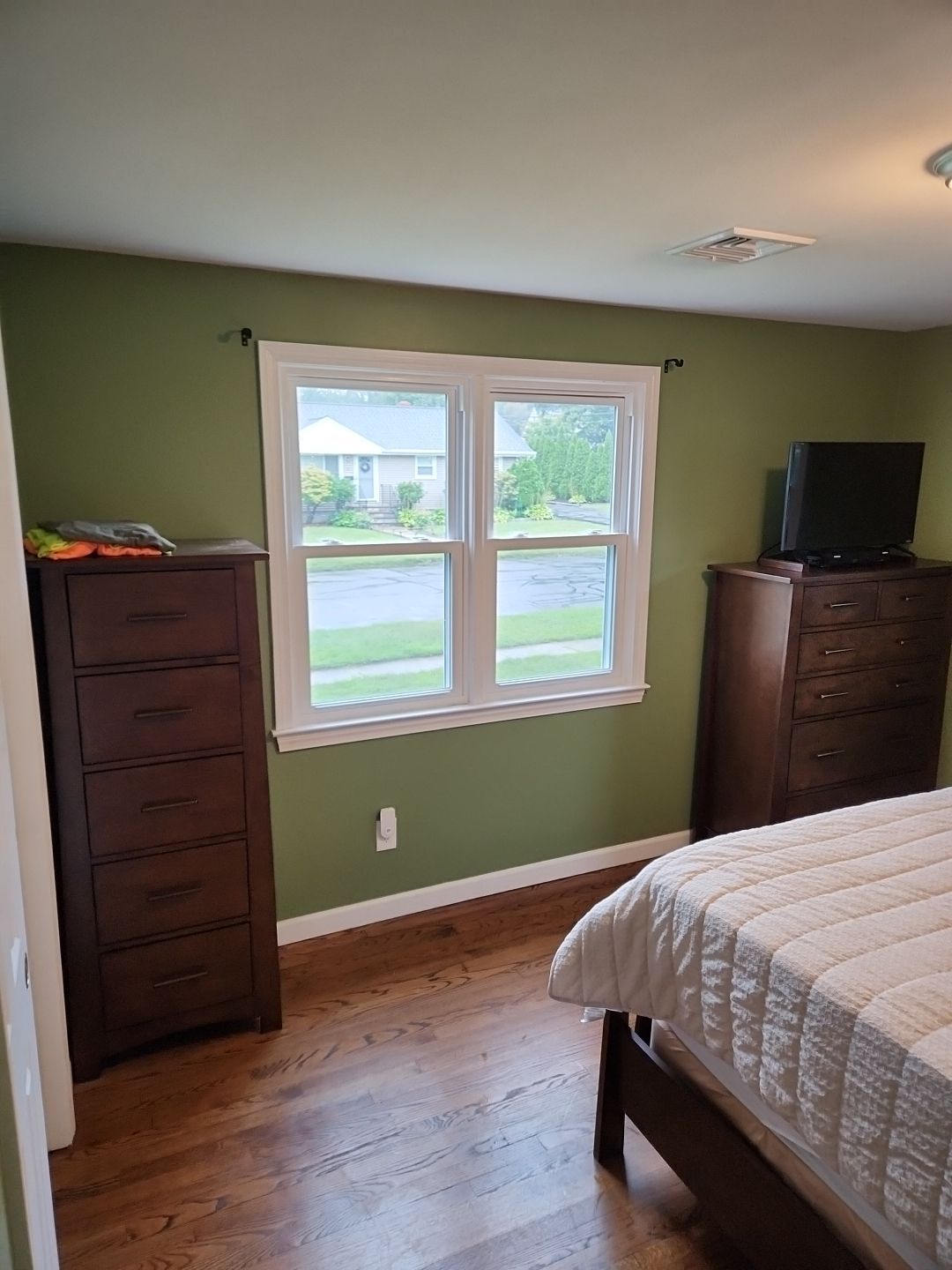 Siding Installation using Certainteed Monogram Forest Green by A Plus Exterior