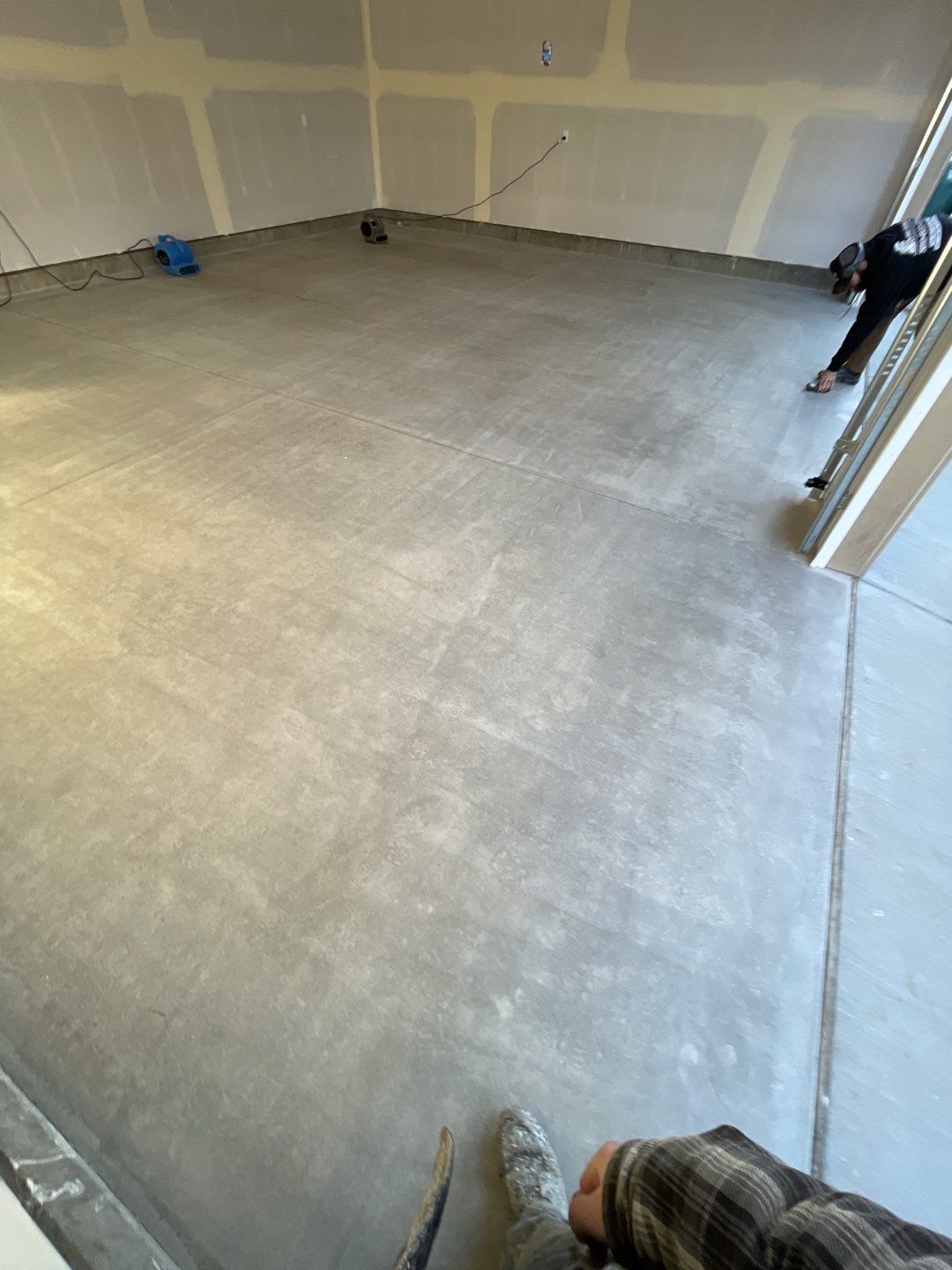 Garage Transformation using Silver Creek by Croc Coatings, LLC