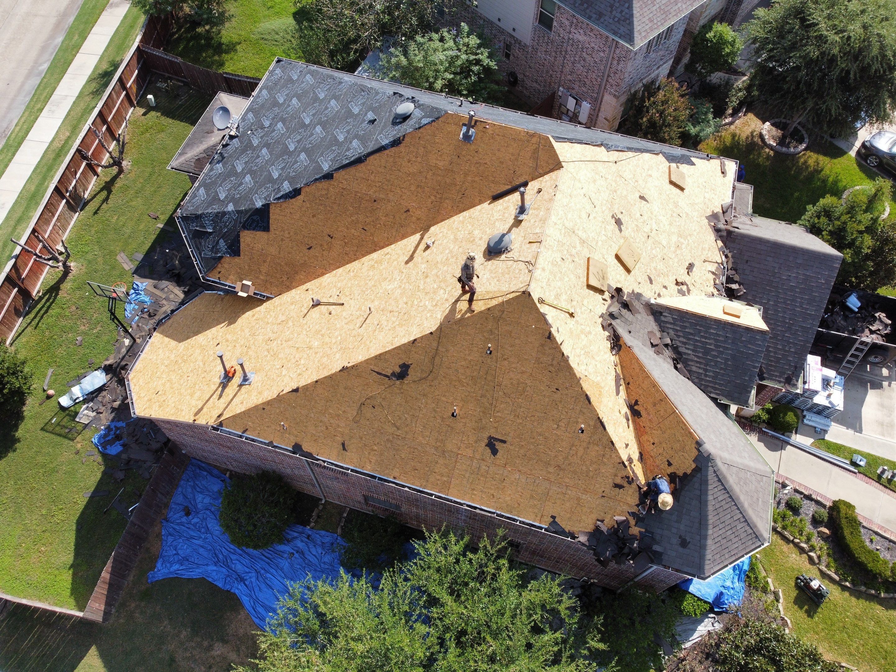 IKO Cambridge - Weathered Wood by Elite Roofing LLC