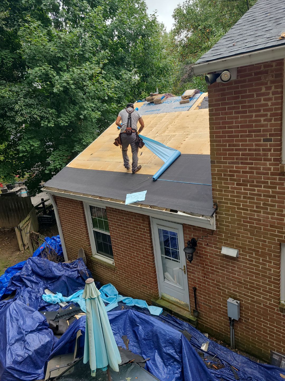 Annandale: Roof Replacement with CertainTeed Landmark Pro Designer Shingles in Max Def Pewter by RM Banning, Inc.