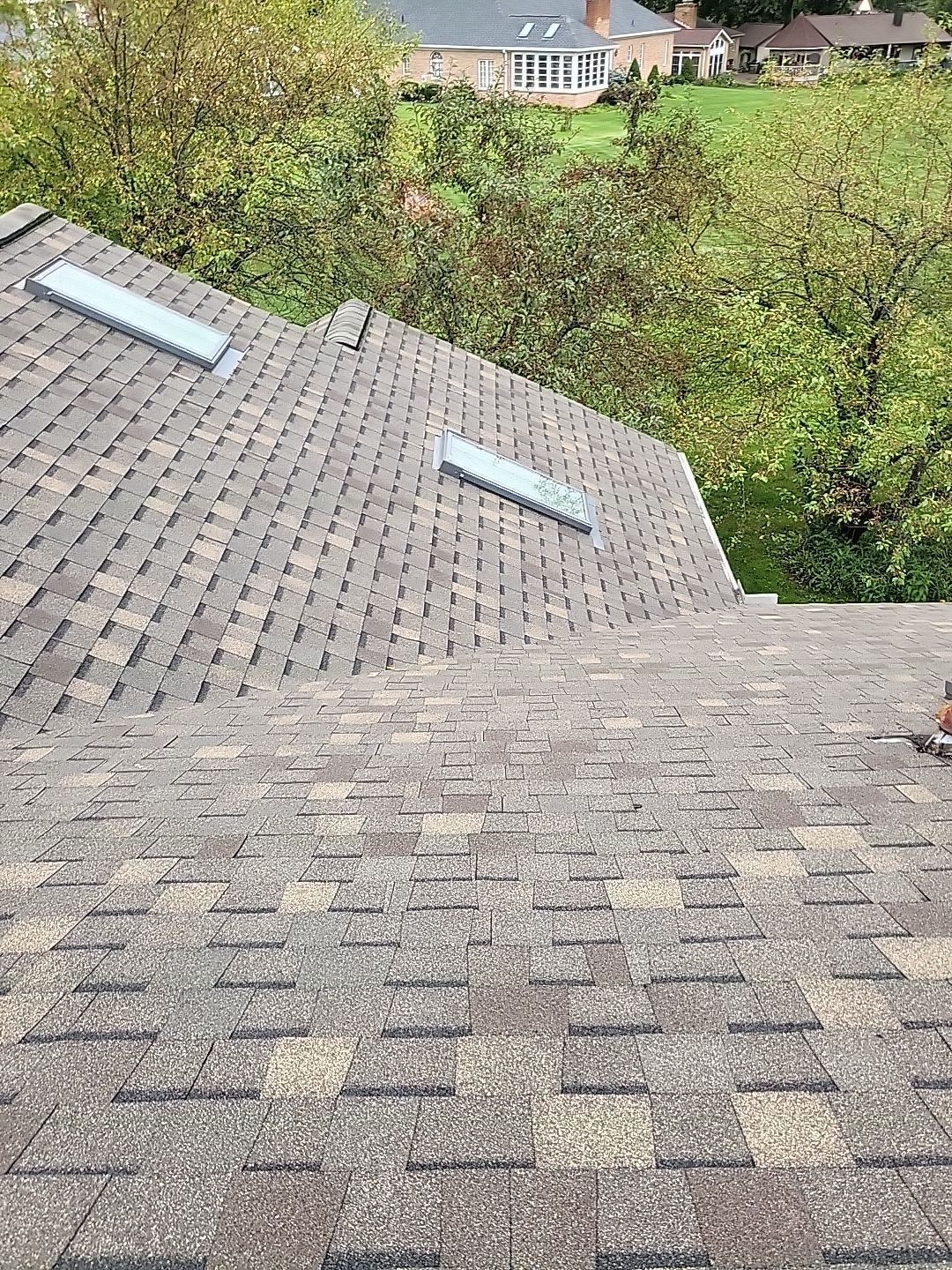 CT LANDMARK COLOR: PEWTER by Eagle Eye Roofing