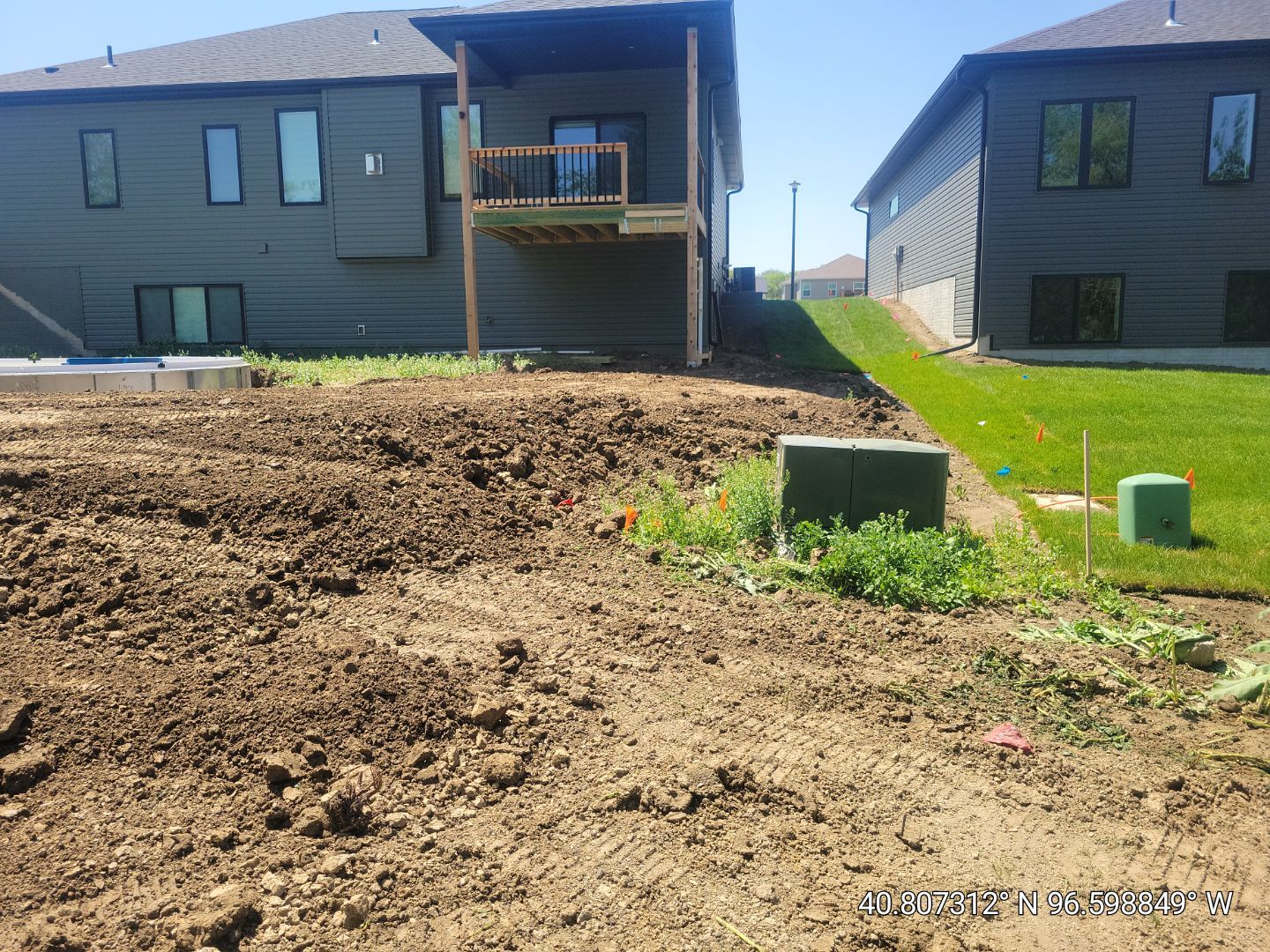 New Residential Construction - Paver, Putting Green, Pool by New Horizon Landscapes