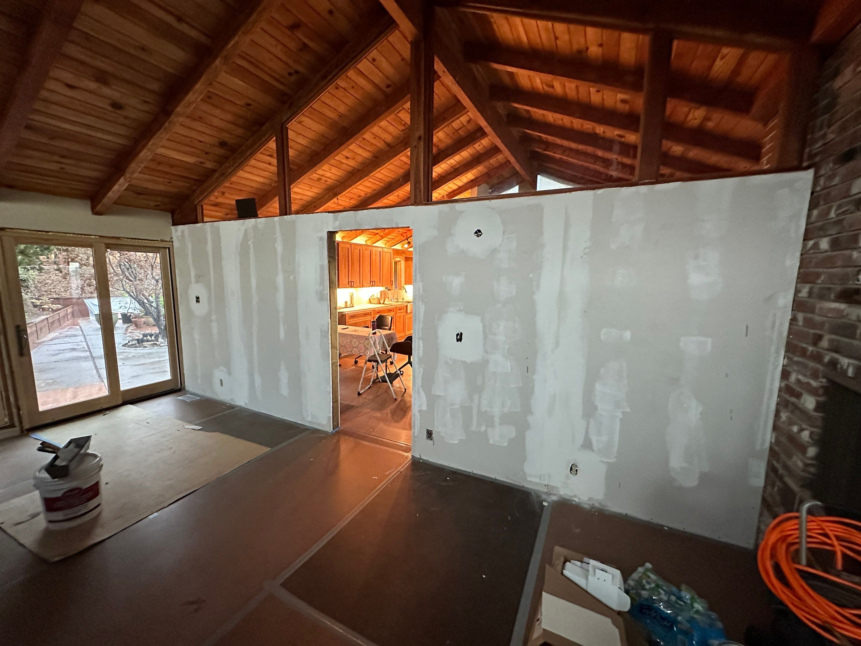 Custom interior painting and decorating by Herrera’s Bay Area Painting inc.