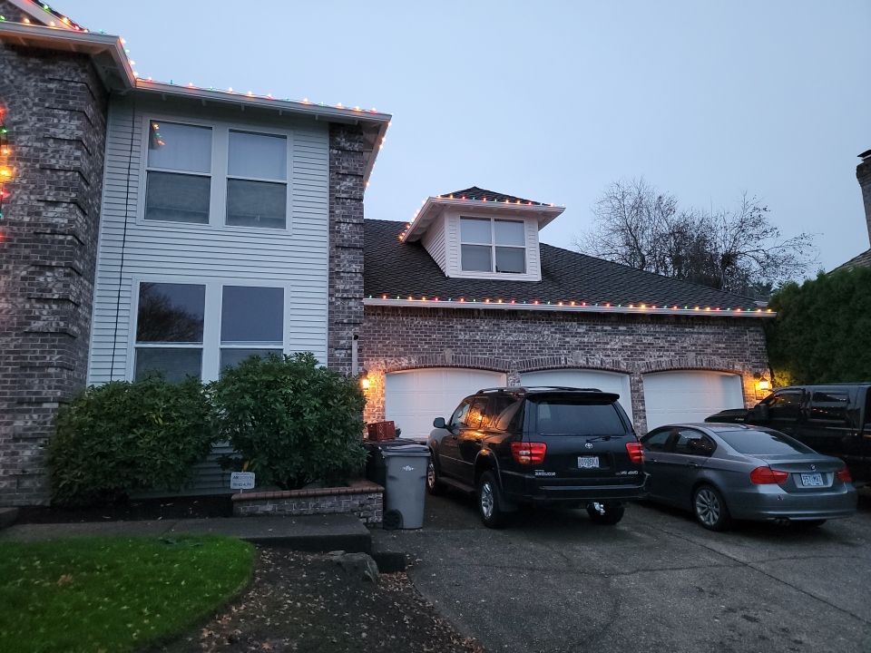 Holiday Lighting using C9 Incandescent - Transparent Colors by Paul Schopp