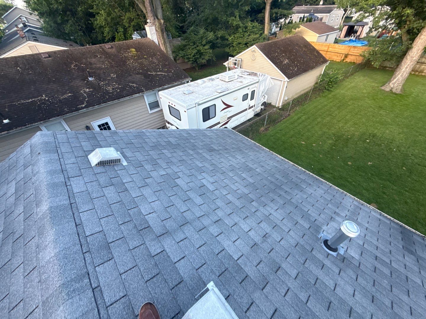 Roof Replacement using Owens Corning Tru Definitions by 180 Contractors