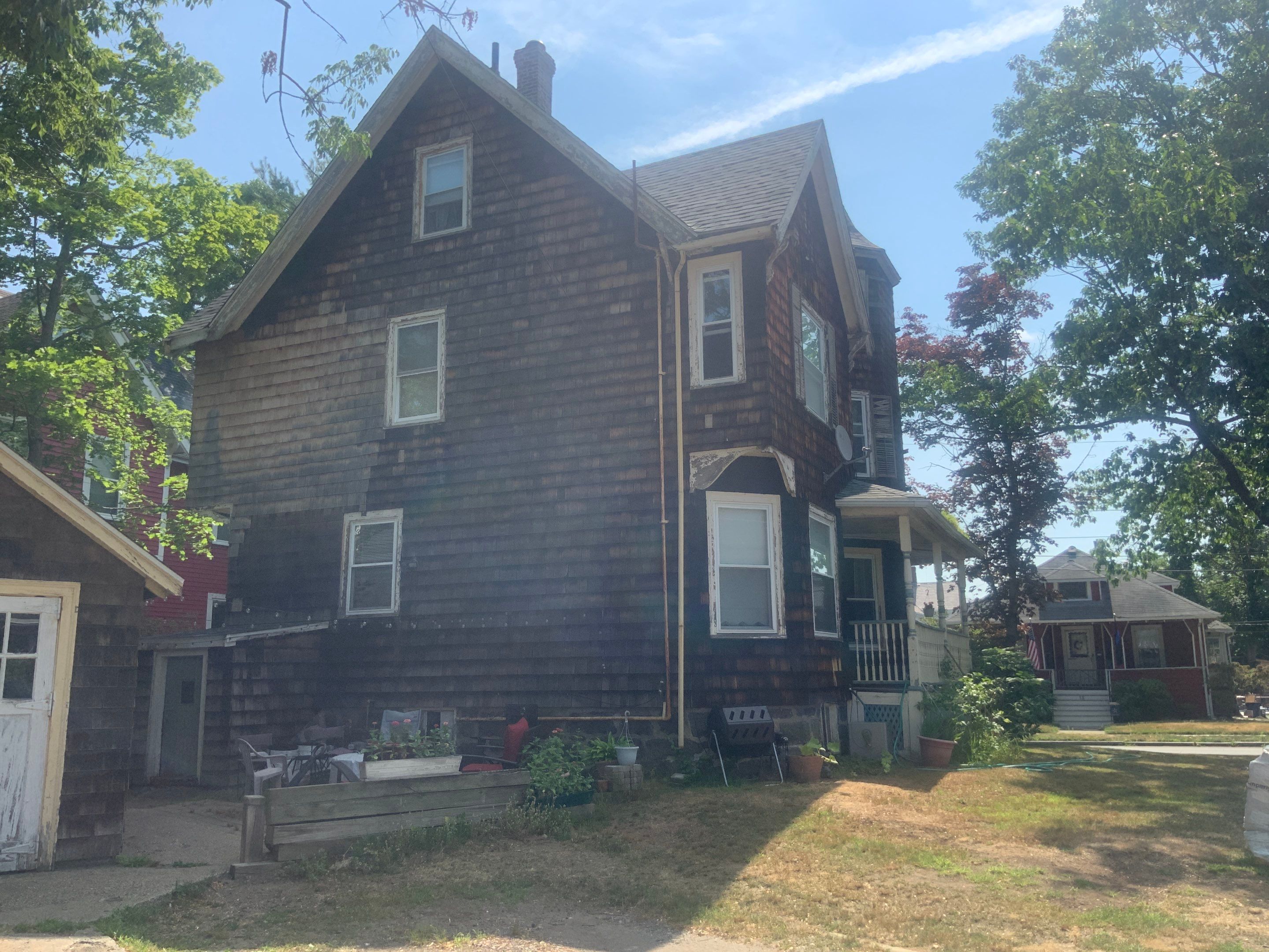 Siding Installation using CertainTeed by UBrothers Construction