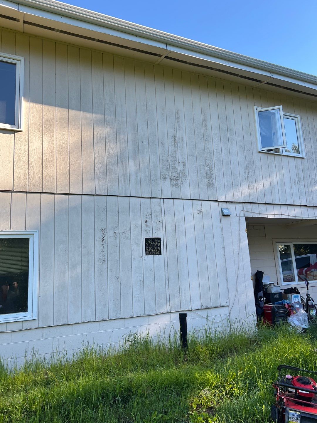 Beautiful Exterior Transformation by Midnight Sun Painting