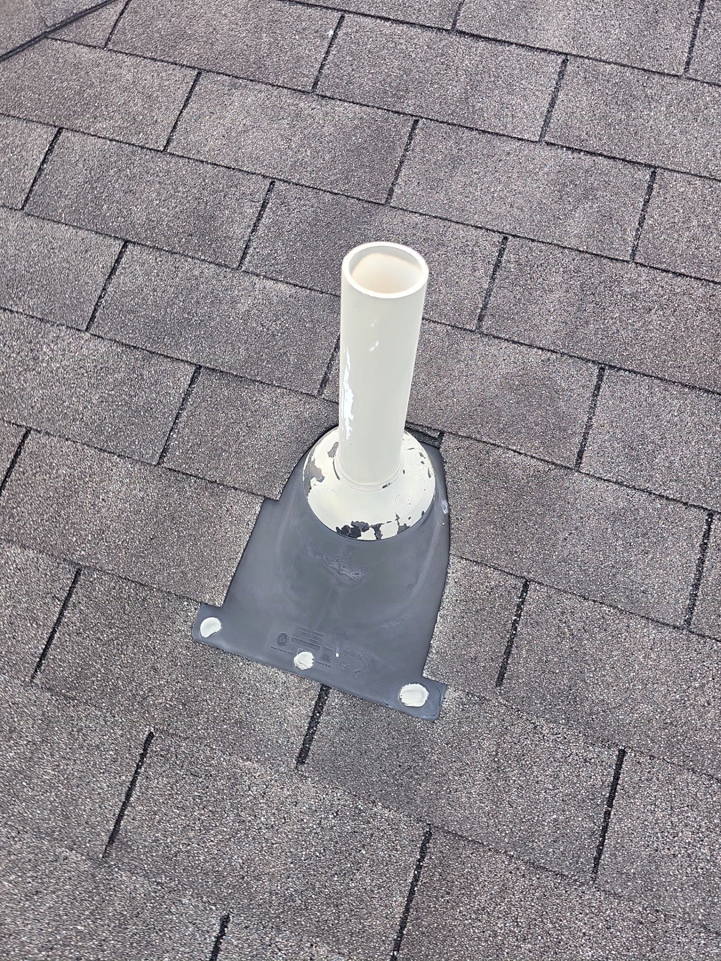 Hail Damage using Owen's Corning Duration (Lifetime) Shingles by Roof Repair Company