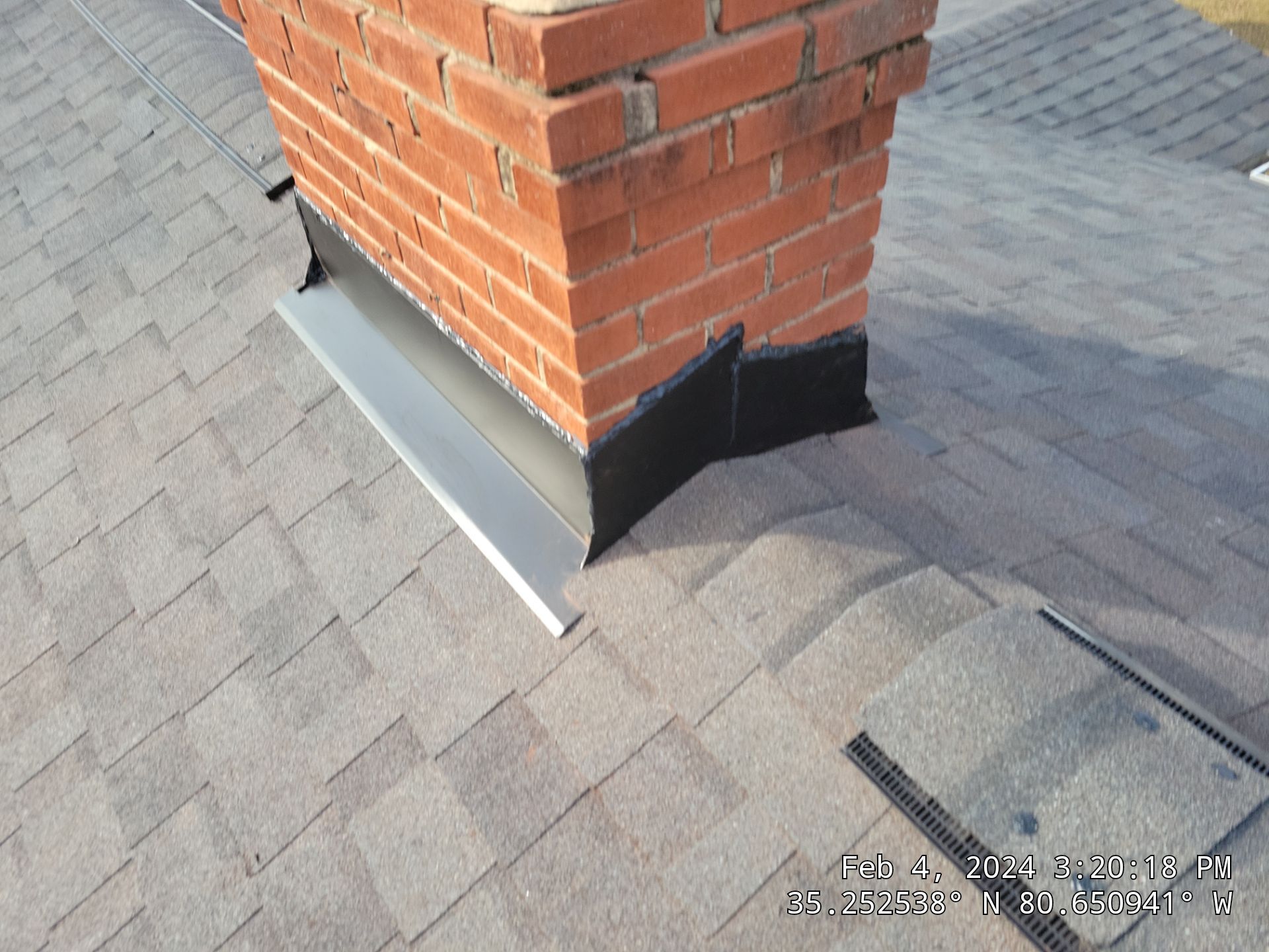 Charlotte- Williamsburg Gray by Merritt Roofing LLC