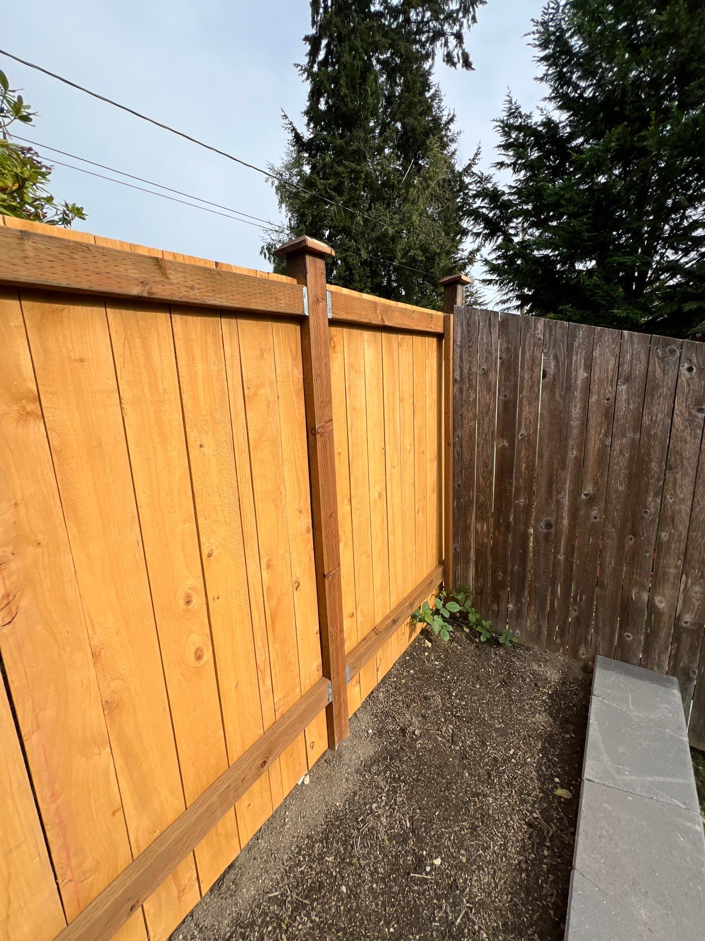 Jireh Outdoor Projects | Retaining Wall & Fence Build by Jireh Asphalt & Concrete Inc 
