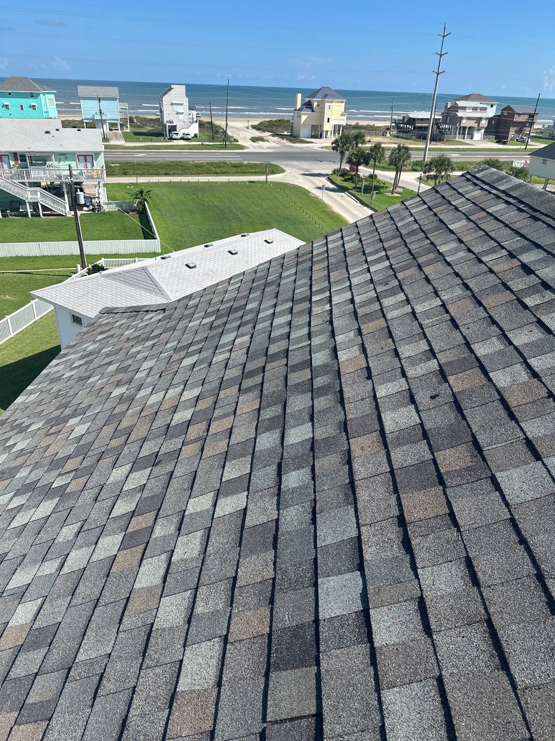 Hail Damage using Owen's Corning Duration (Lifetime) Shingles by Roof Repair Company