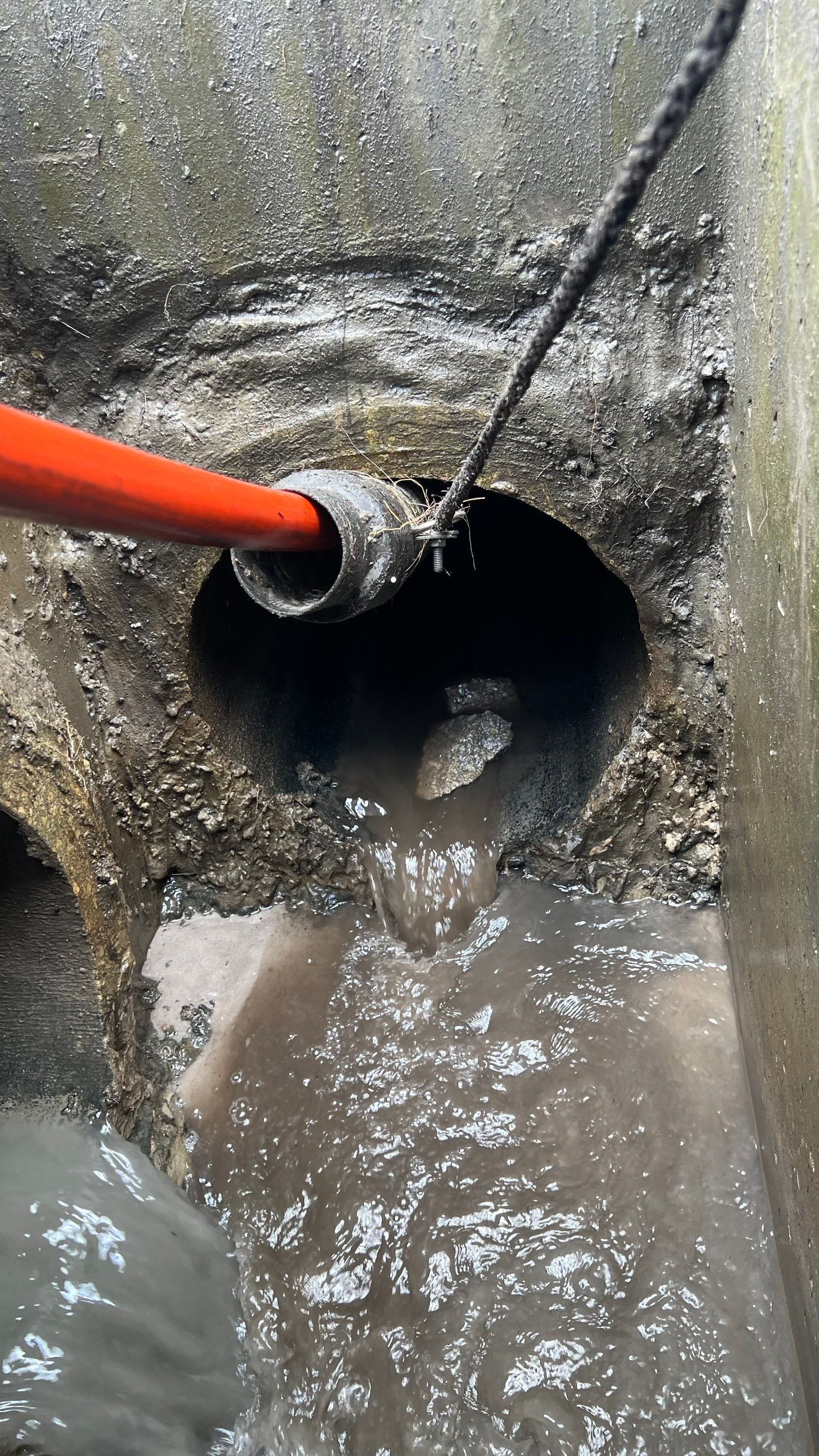Naples Sunbelt Stormwater Catch Basin Cleaning by APS Power & Water