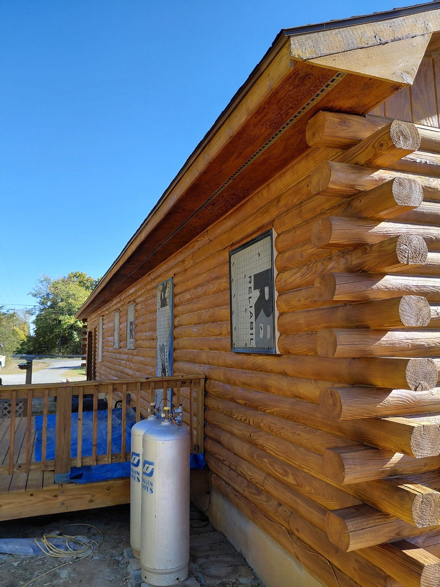 Barry and Debbie M. by Log and Timber Worx