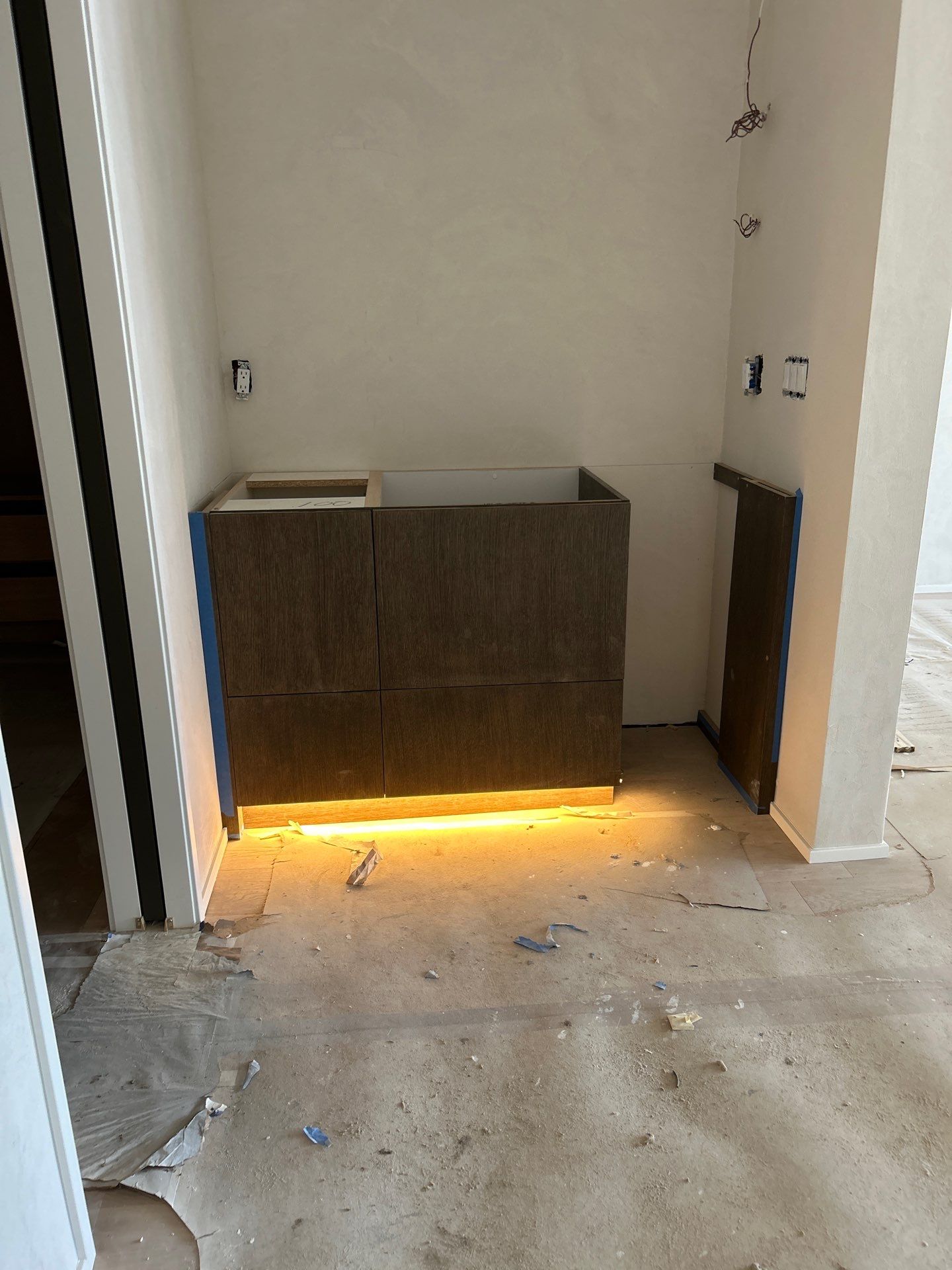 Denver Kitchen, Bath, Home Entertainment, and Closet Install by Concept 32, Inc.