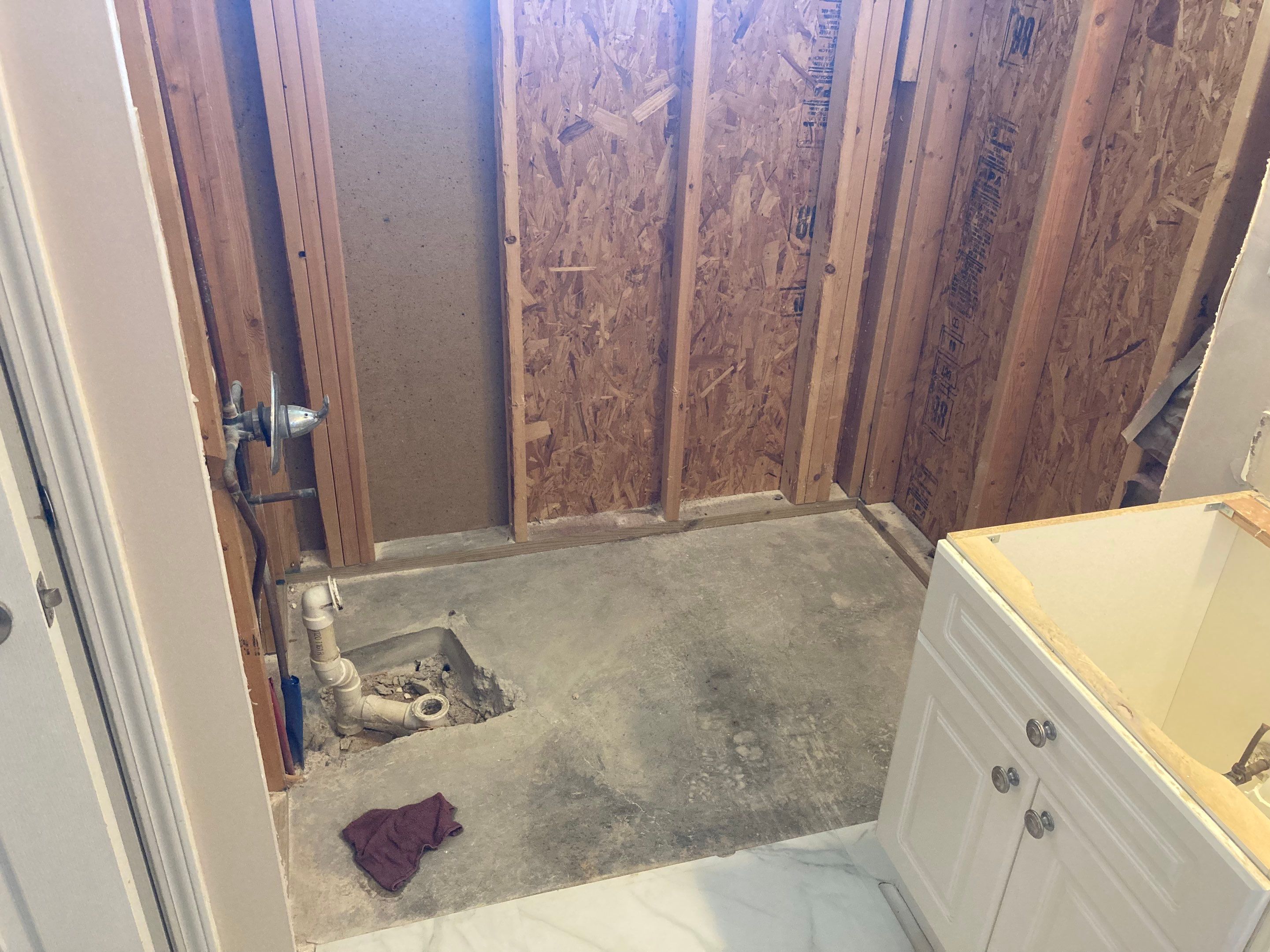 Hickory Point - Bathroom Update by Pillar and Pine