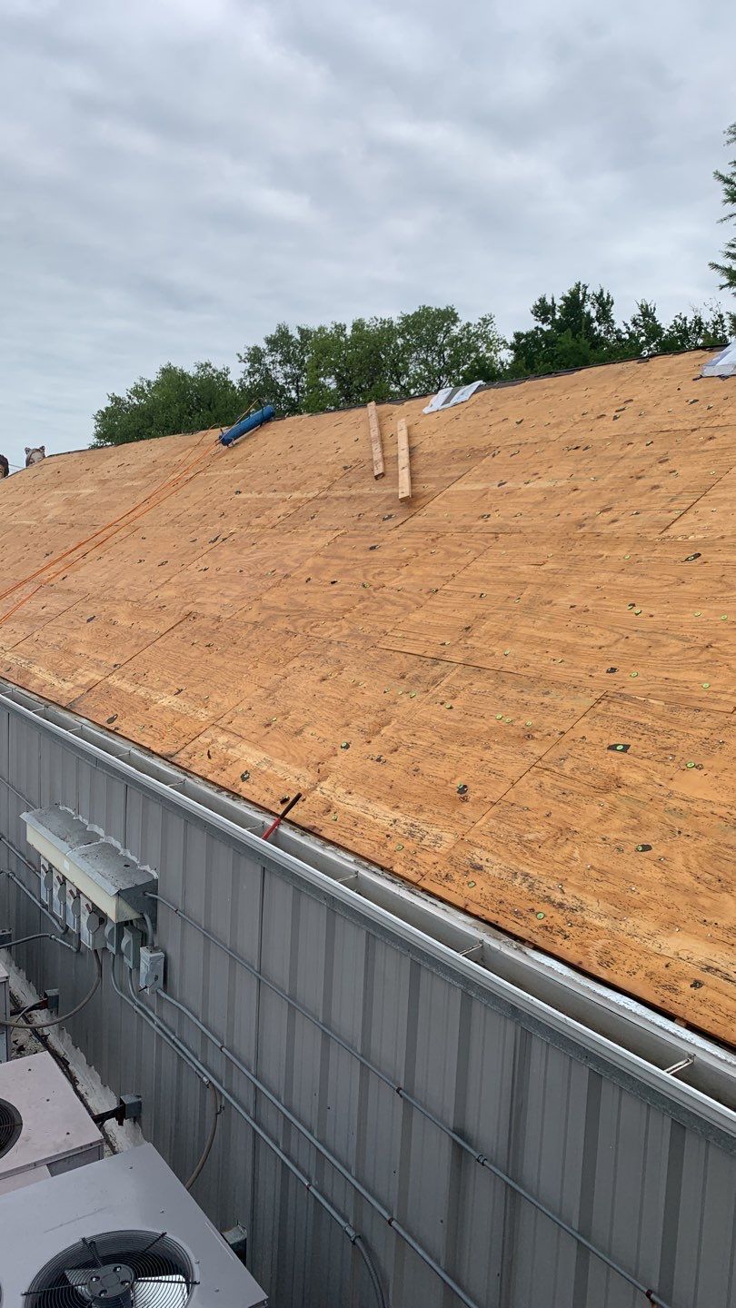 GAF HDZ - Charcoal by Elite Roofing LLC