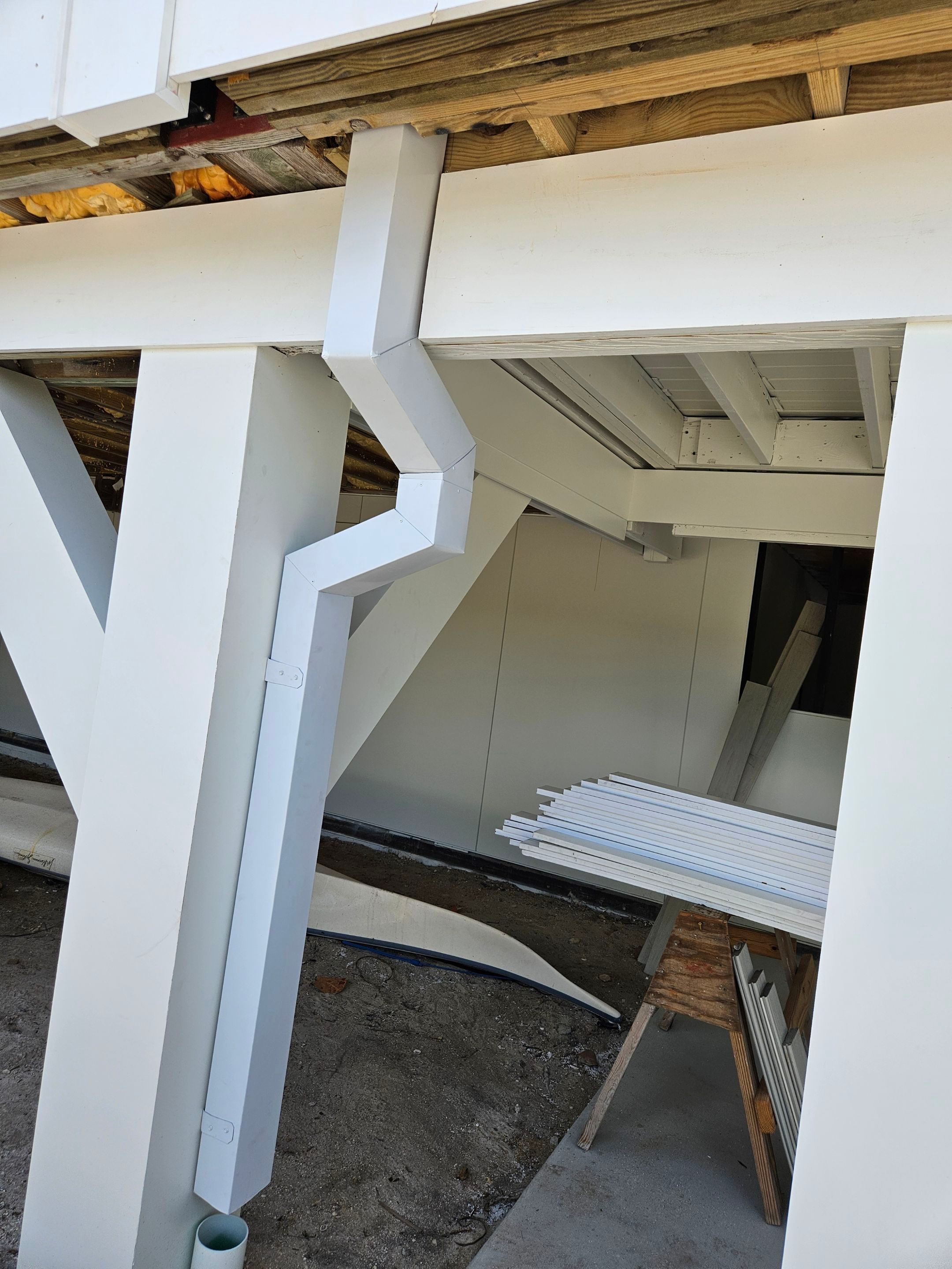 7-Inch Smooth Box Seamless Gutters using Seamless Gutters and Metal Fascia in Sanibel FL by Gutter Professors
