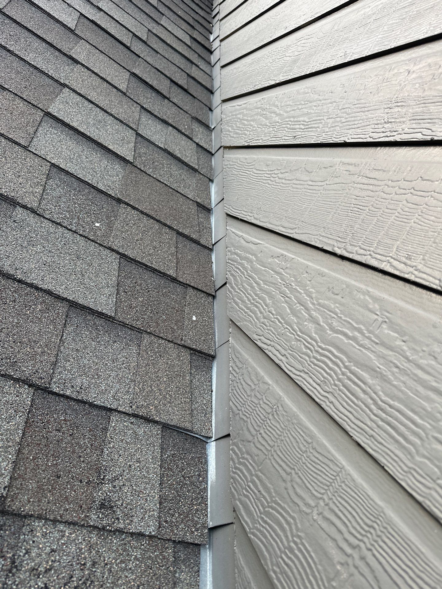 Hail Damage using Owen's Corning Duration (Lifetime) Shingles by Roof Repair Company