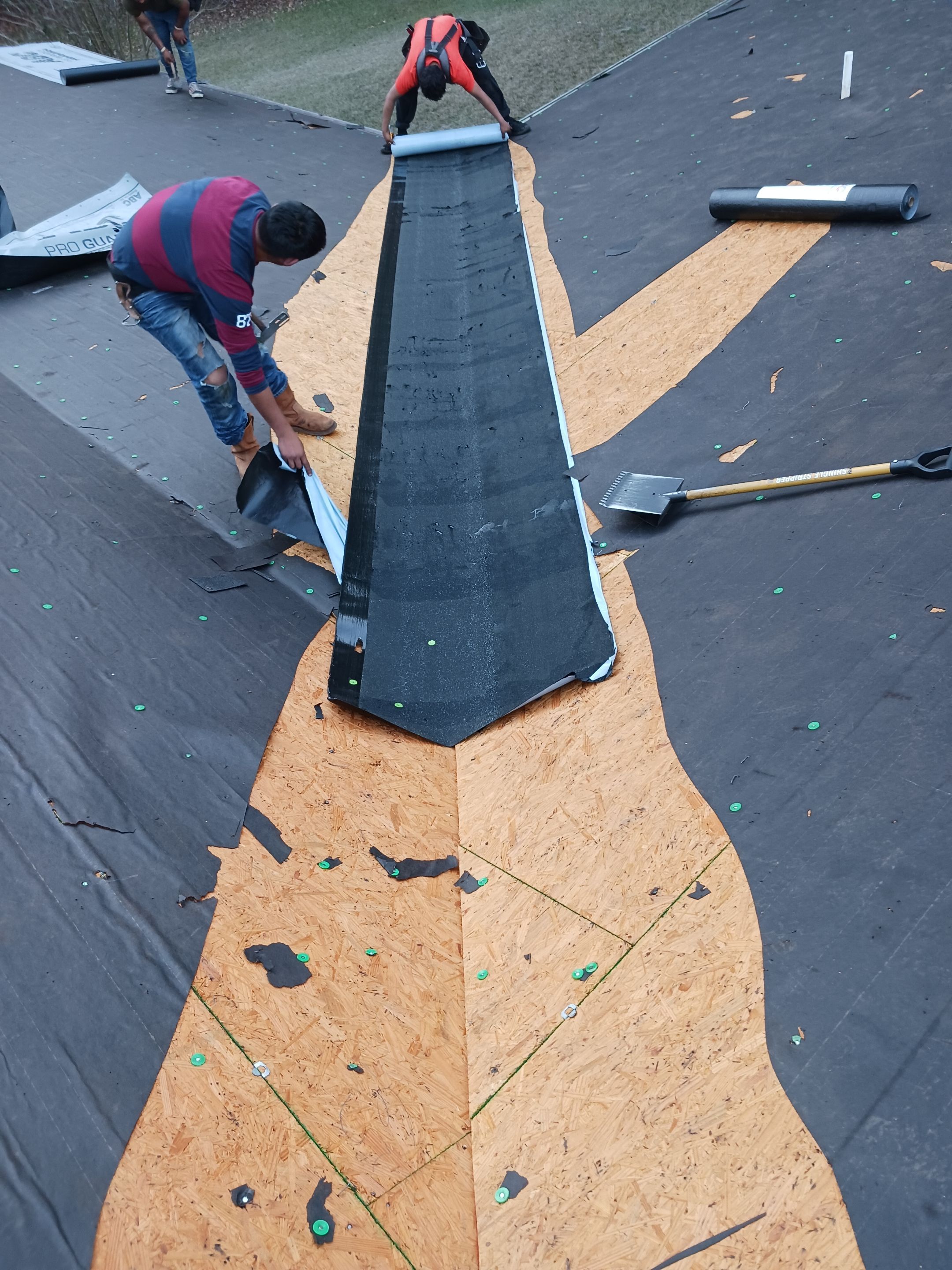 Residential Roof Replacement in Nashville, Arkansas by Hostetler Roofing