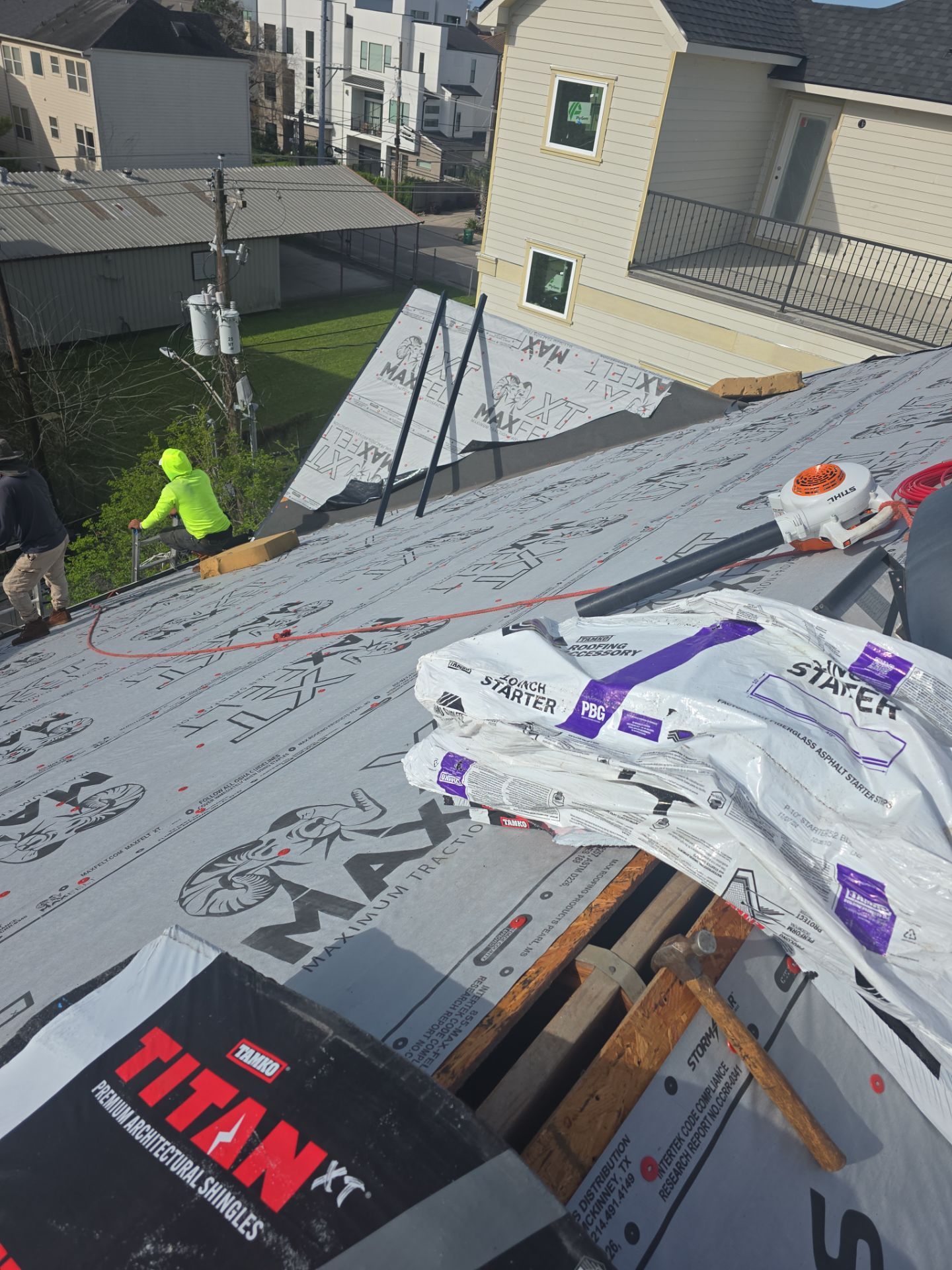 Roof Replacement Houston by Roof Repair Company