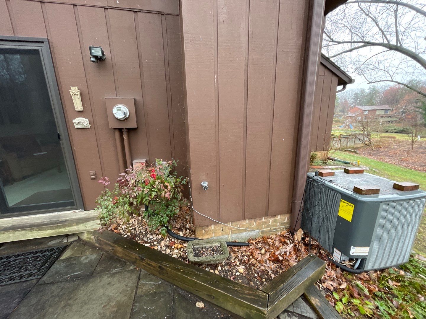 Reston CertainTeed Landmark Resawn Shake New Roof Installation & Siding/Trim Repairs by RM Banning, Inc.