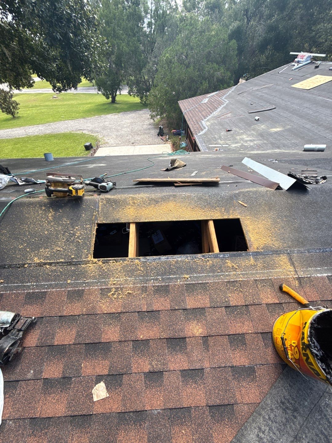 Project in Wimauma 33598 by Mitchell Roofing Company LLC 