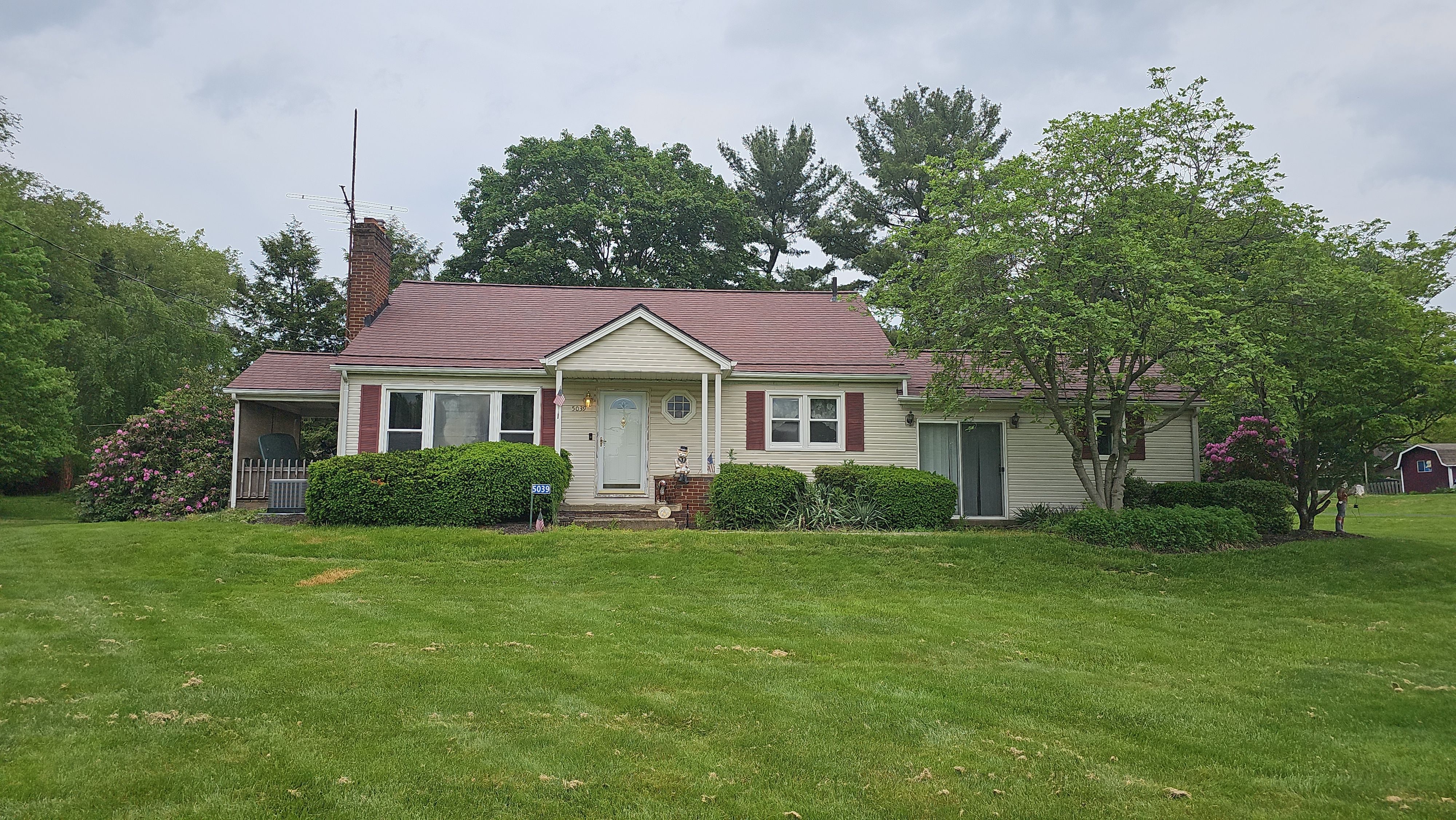 Atlas Pinnacle, Color, Sunset, Drip Edge, Color, Royal Brown by Eagle Eye Roofing