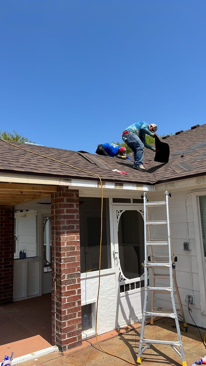 Back Yard Shade by Bayfront Roofing and Construction