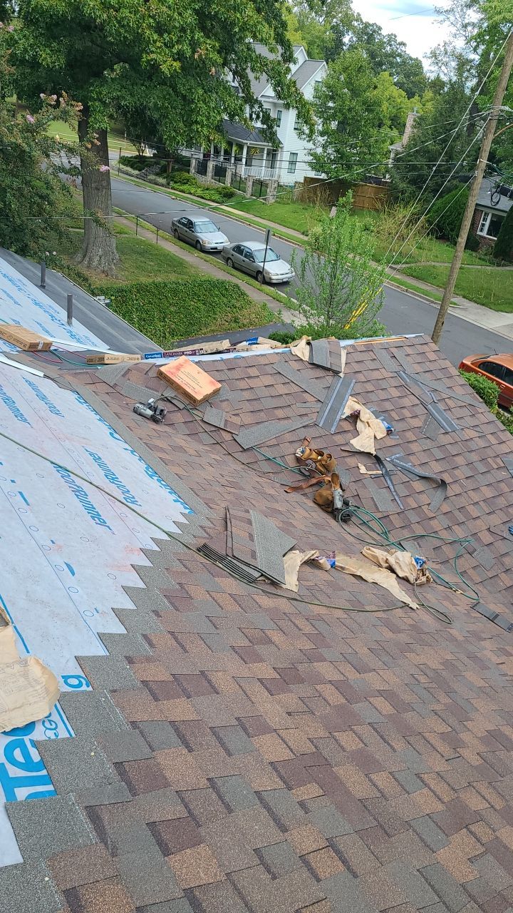 Arlington: CertainTeed Landmark Pro Designer Shingles in Max Def Heather Blend by RM Banning, Inc.