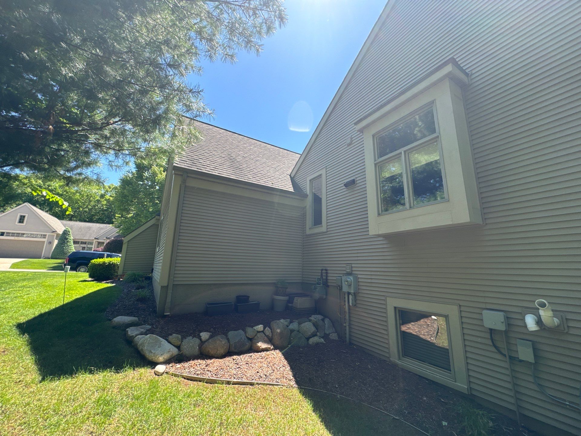 Exterior Accent and Trim Painting by Gordon Painting