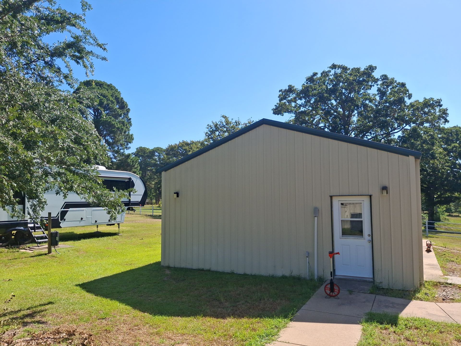 Partial Exterior Paint & Wash in Flint, TX by Quality Coats Painting