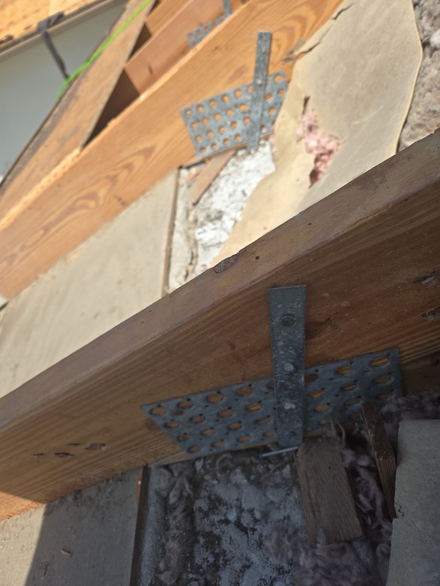 Project in Clearwater 33761 by Mitchell Roofing Company LLC 