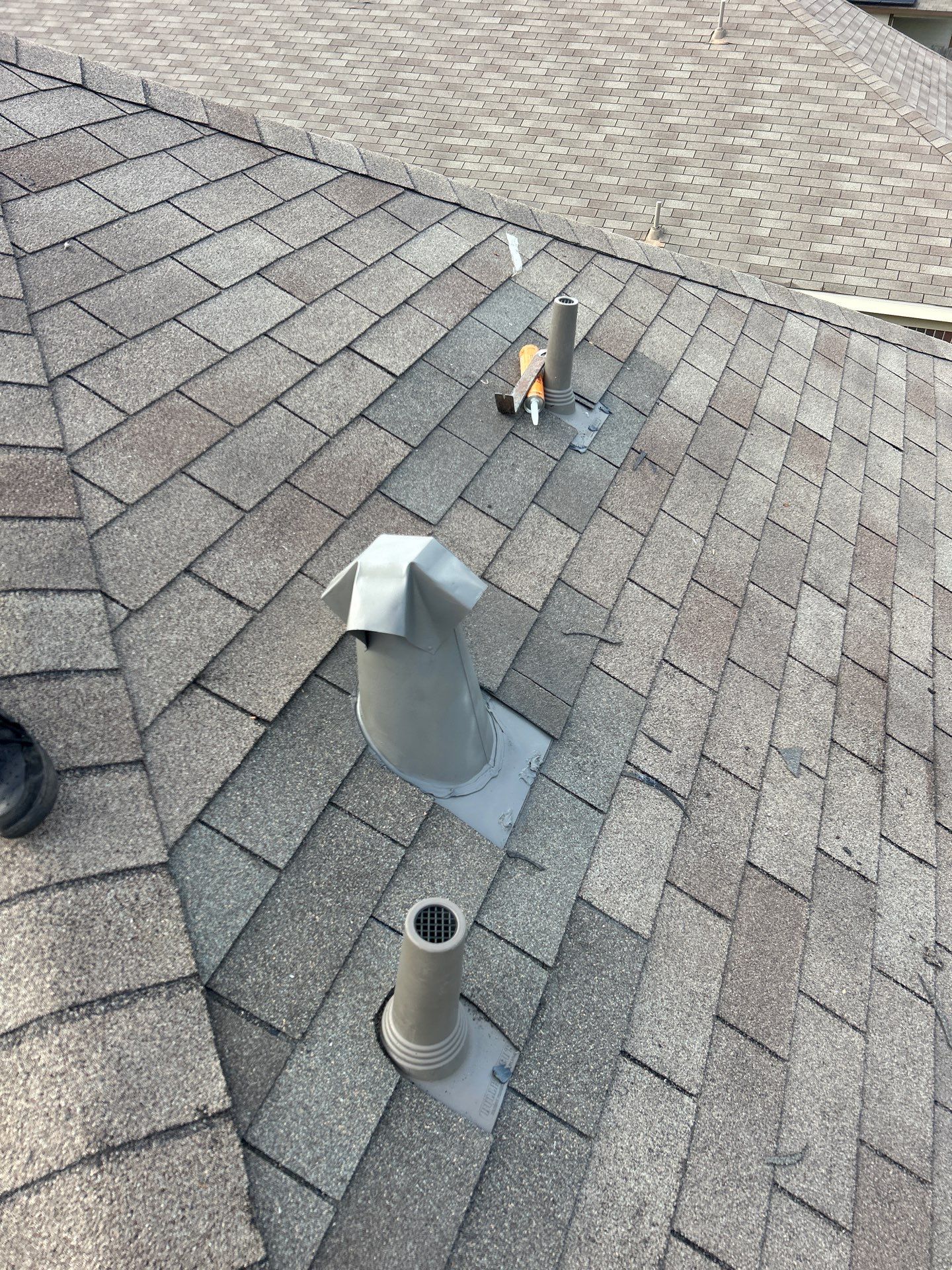 Hail Damage using Owen's Corning Duration (Lifetime) Shingles by Roof Repair Company