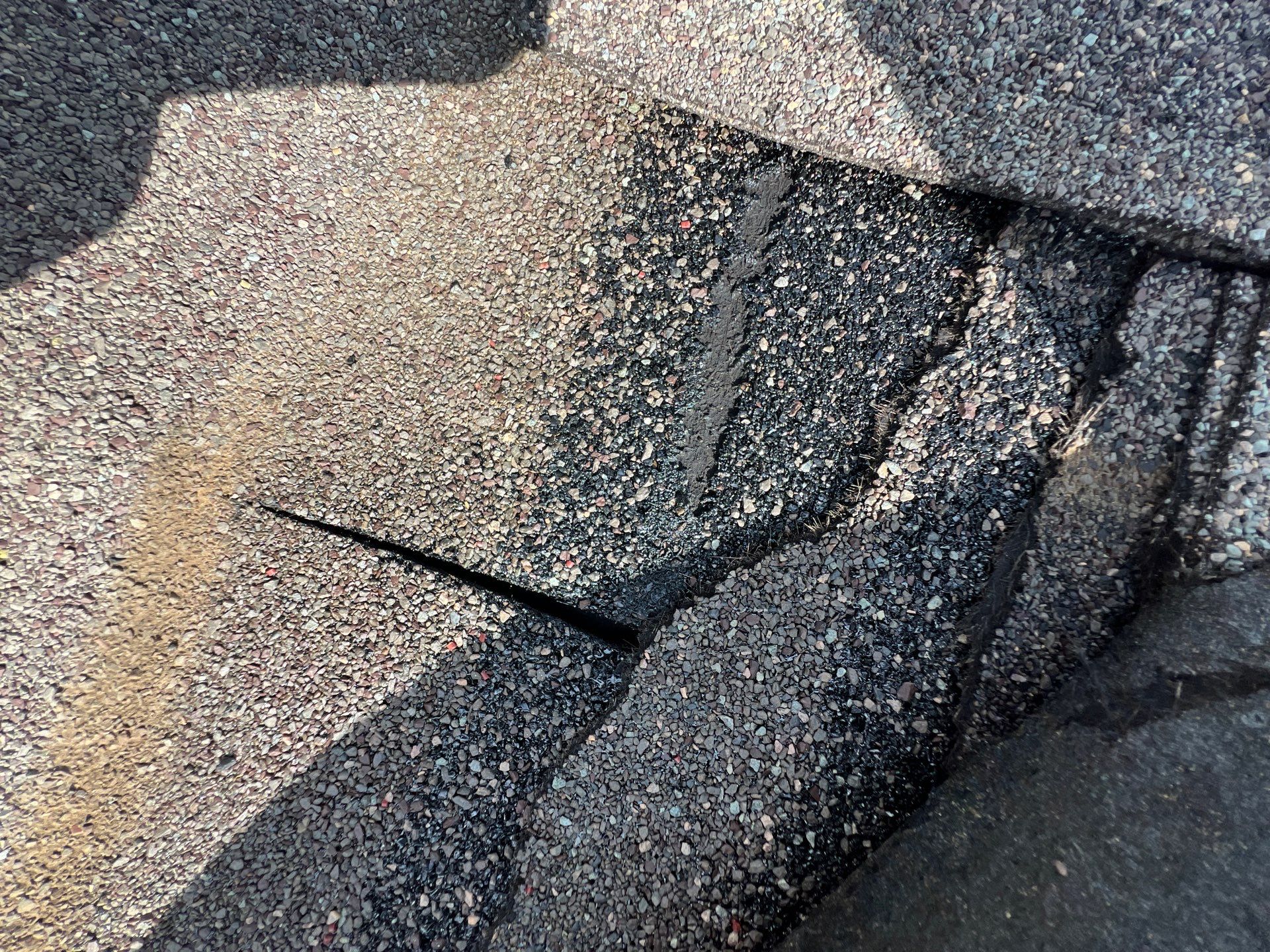 Hail Damage using Owen's Corning Duration (Lifetime) Shingles by Roof Repair Company