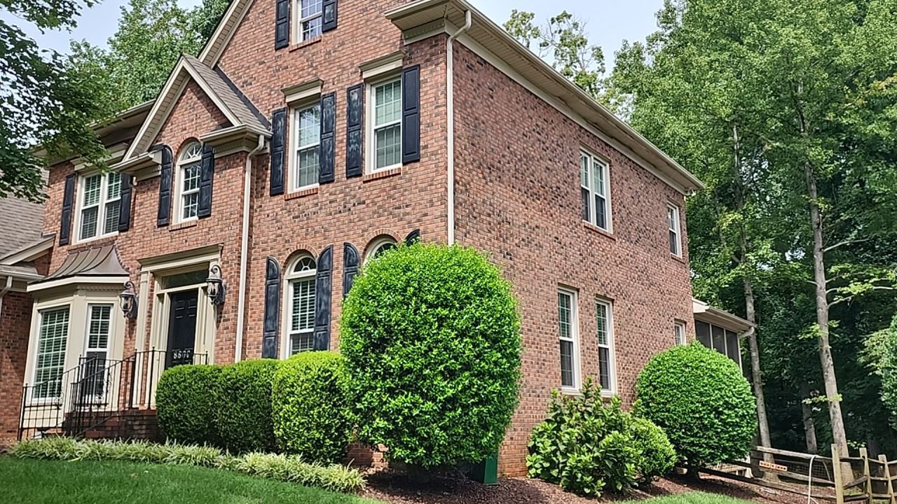 House Wash using cleaner by Power Wash Masters LLC