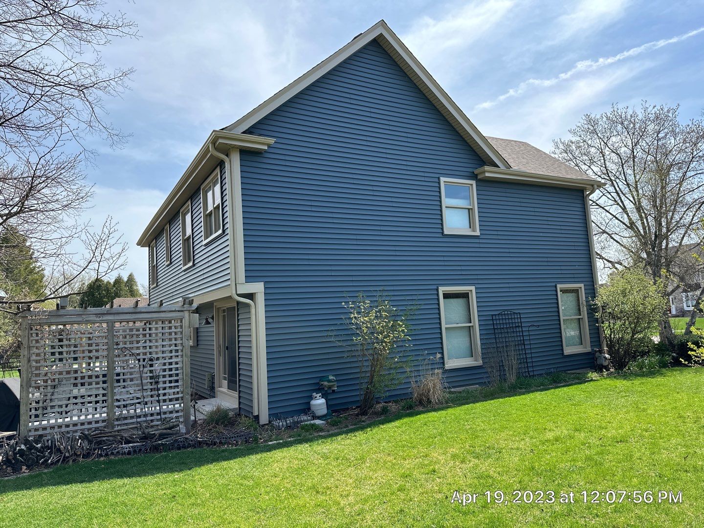 Siding Installation using Alside Charter Oak by Pro Home Services Inc