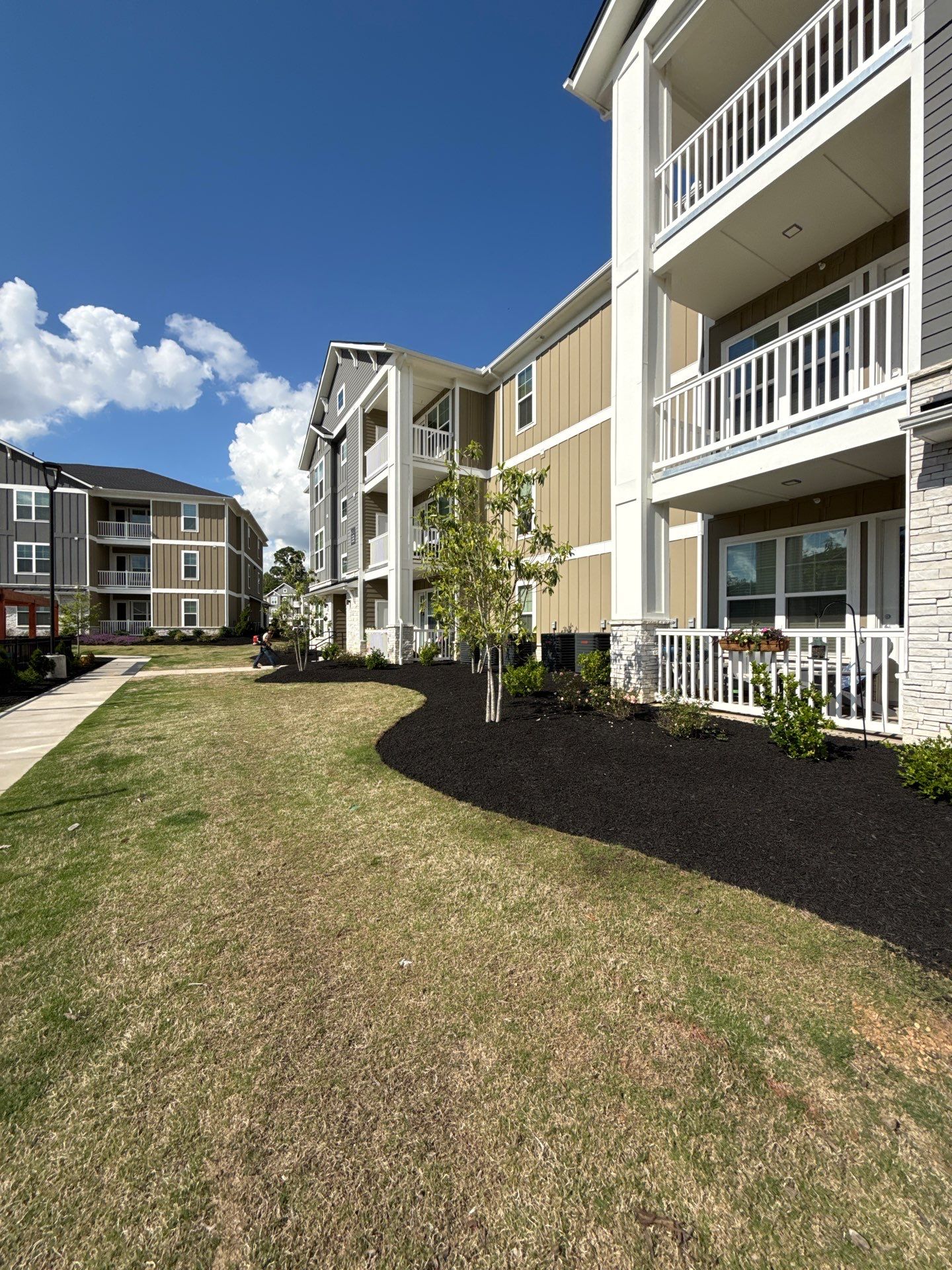 Commercial Property Maintenance by Elite Proscapes LLC